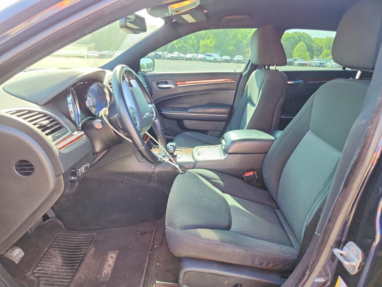 2012 Chrysler 300 Black vin: 2C3CCAAG2CH206169