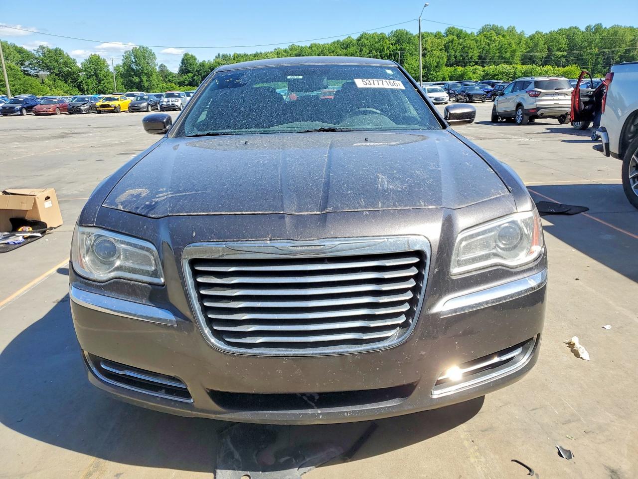 2013 Chrysler 300 Угольный vin: 2C3CCAAG2DH569136