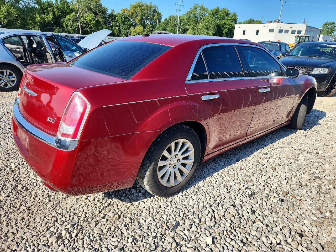 2013 Chrysler 300 Burgundy vin: 2C3CCAAG2DH569301