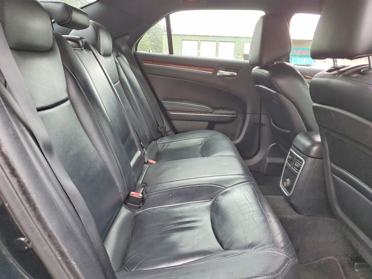 2013 Chrysler 300 Black vin: 2C3CCAAG2DH588334
