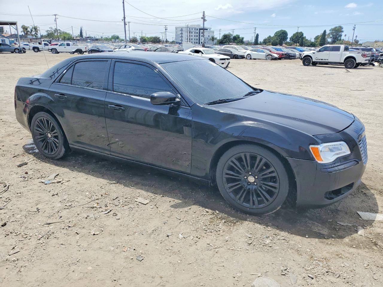 2013 Chrysler 300 Черный vin: 2C3CCAAG2DH613295