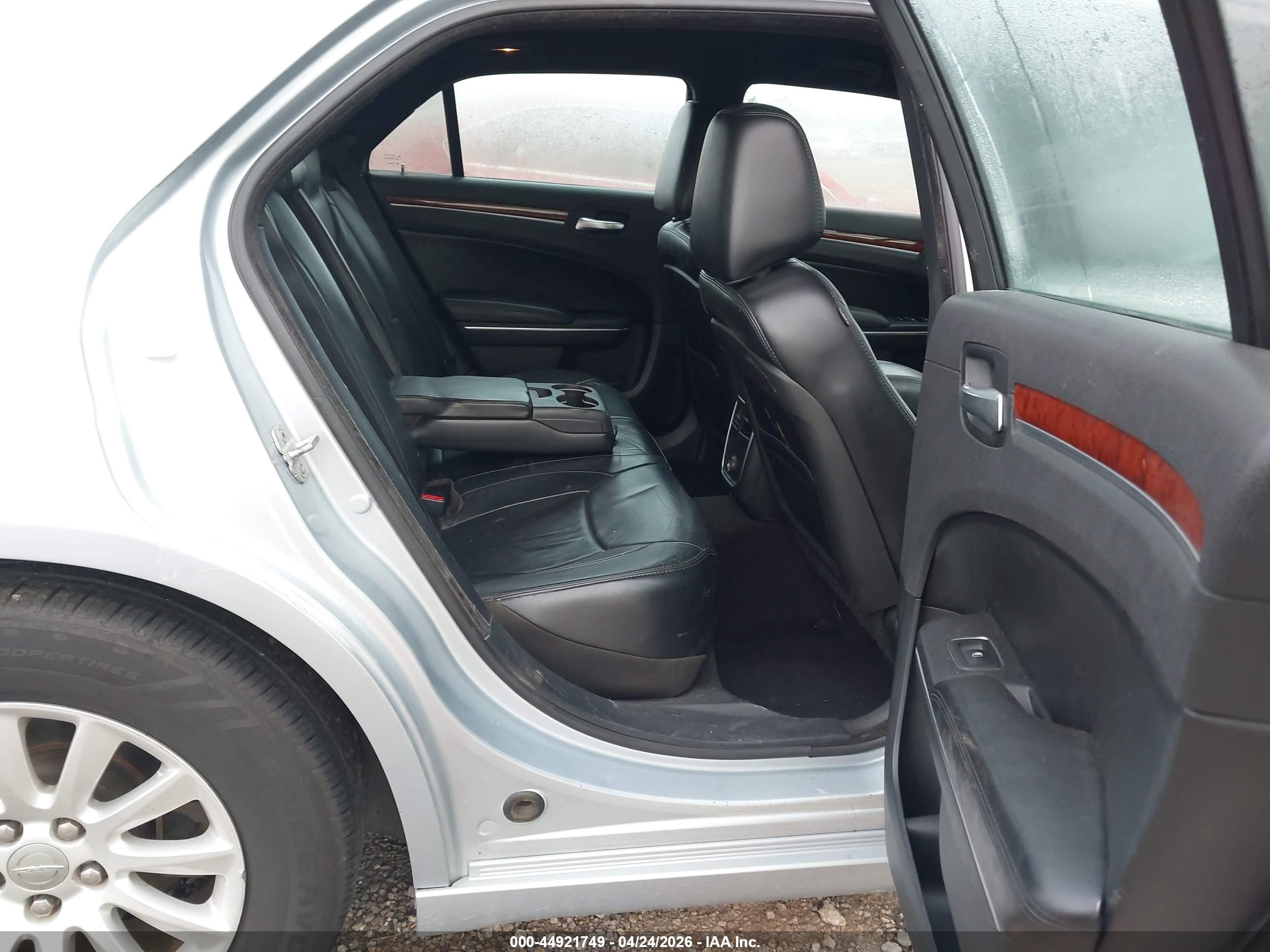 2013 Chrysler 300 Motown Silver vin: 2C3CCAAG2DH709637