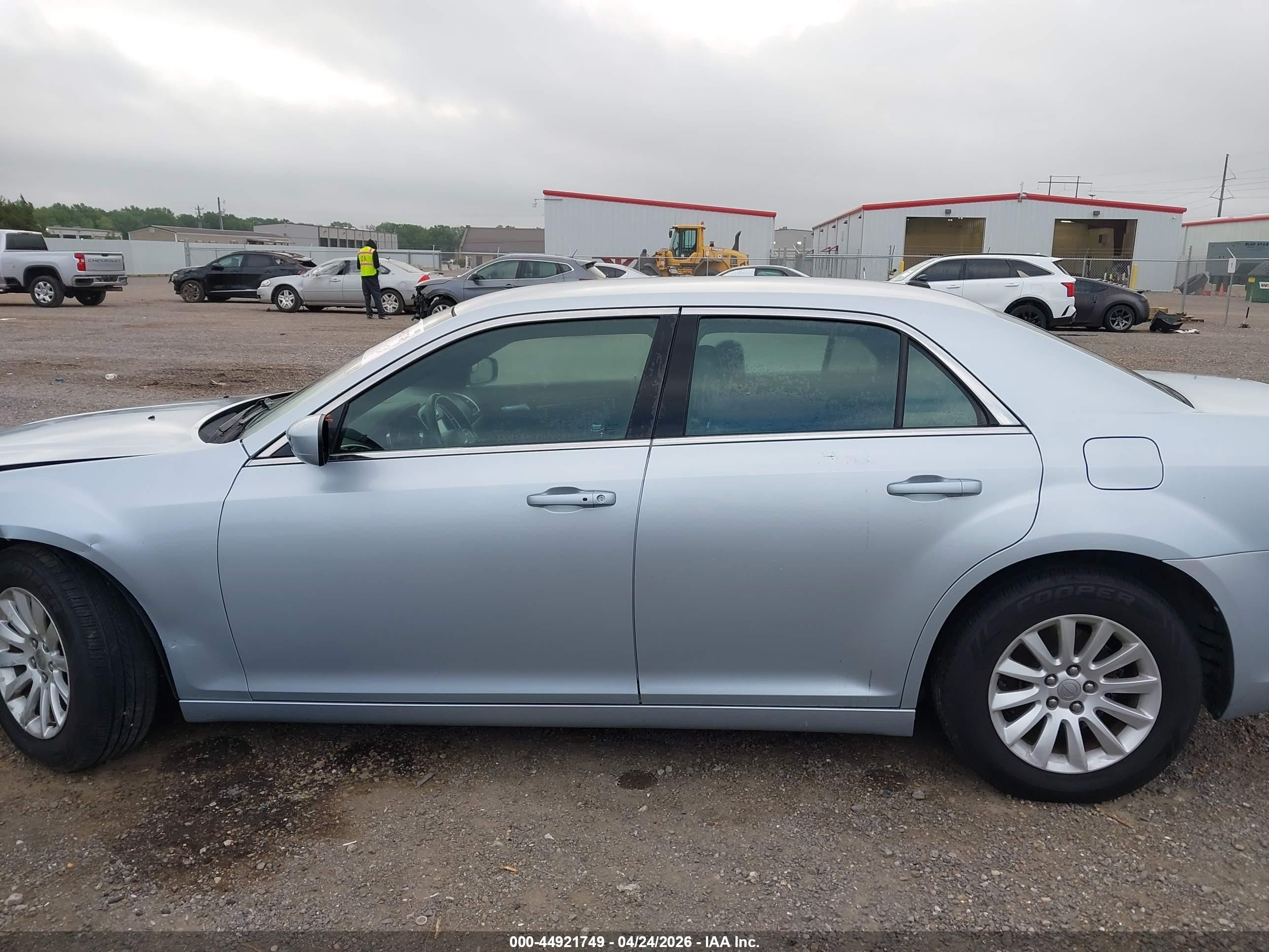 2013 Chrysler 300 Motown Silver vin: 2C3CCAAG2DH709637