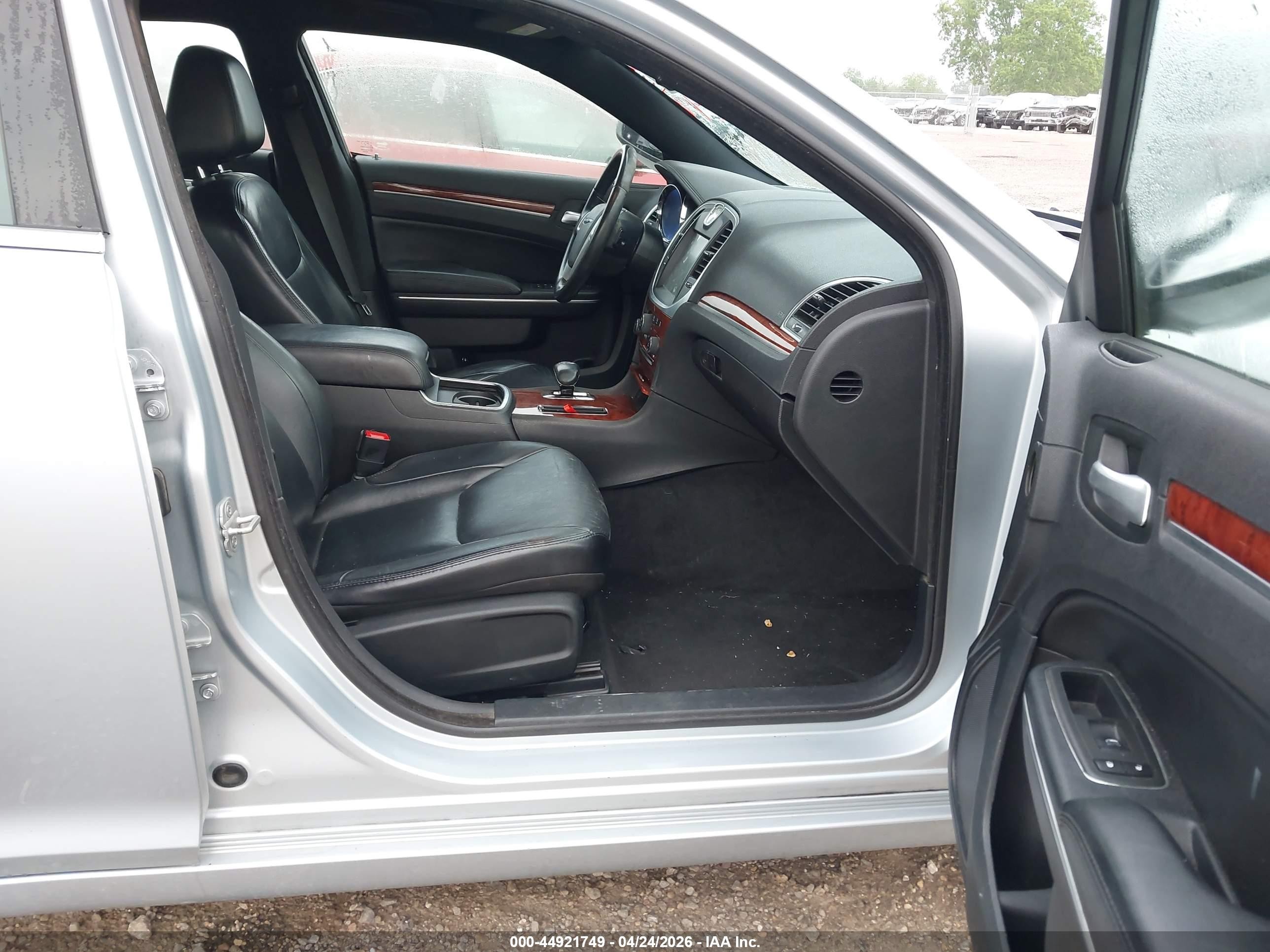 2013 Chrysler 300 Motown Silver vin: 2C3CCAAG2DH709637