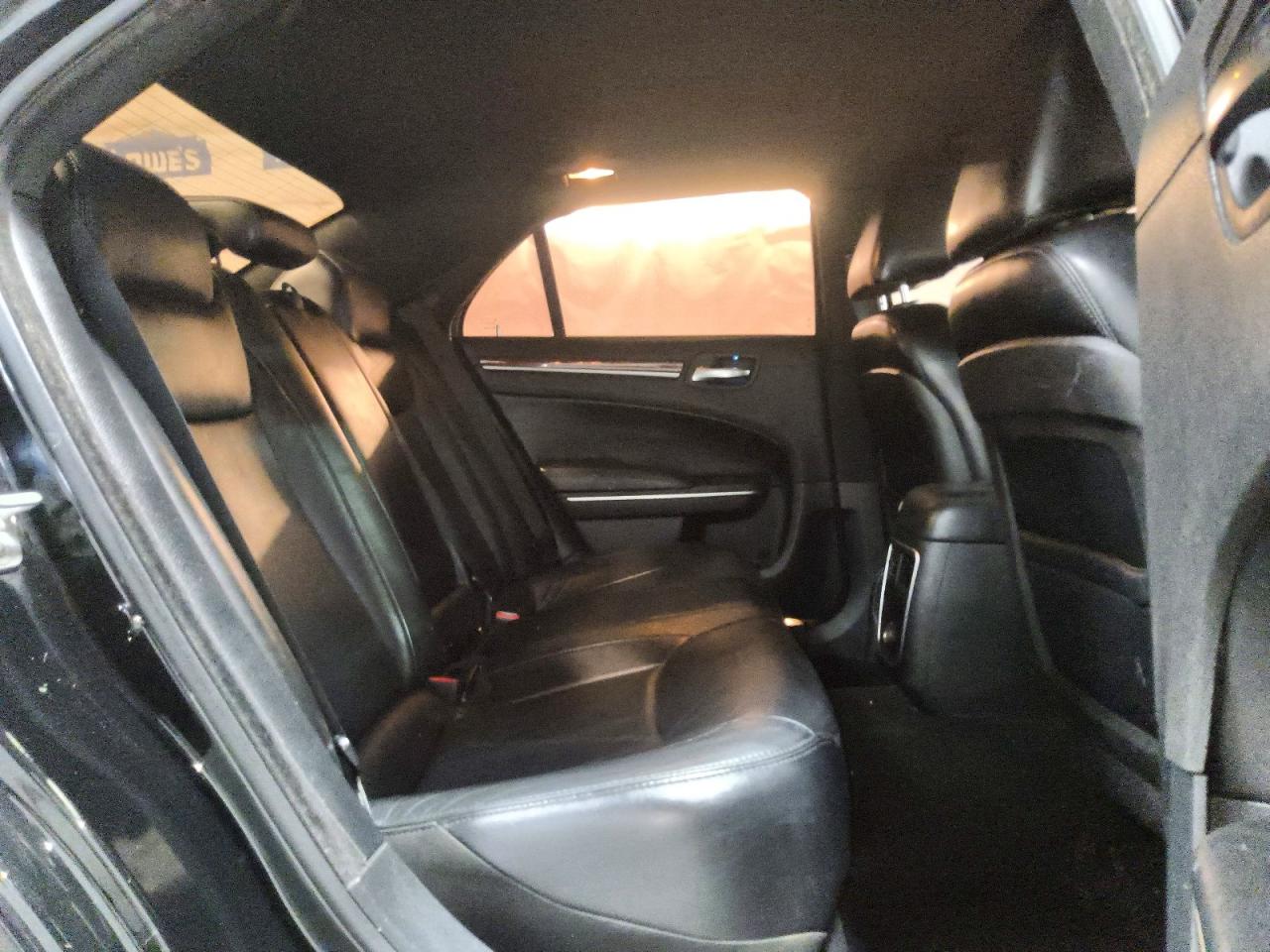 2013 Chrysler 300 Black vin: 2C3CCAAG2DH728365