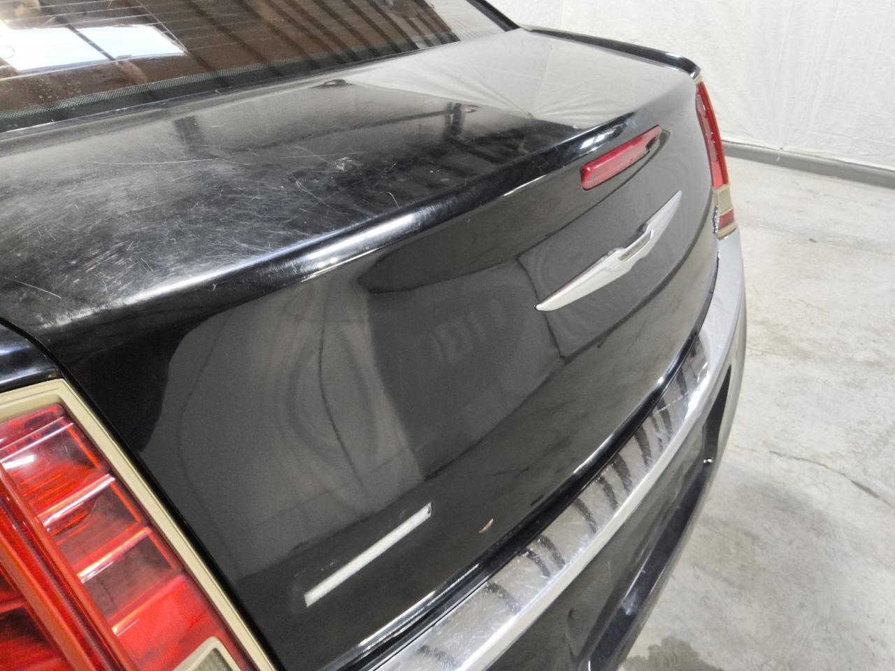2013 Chrysler 300 Black vin: 2C3CCAAG2DH728365 Damage: Deck Lid, Light Scratch, > 12 Inches