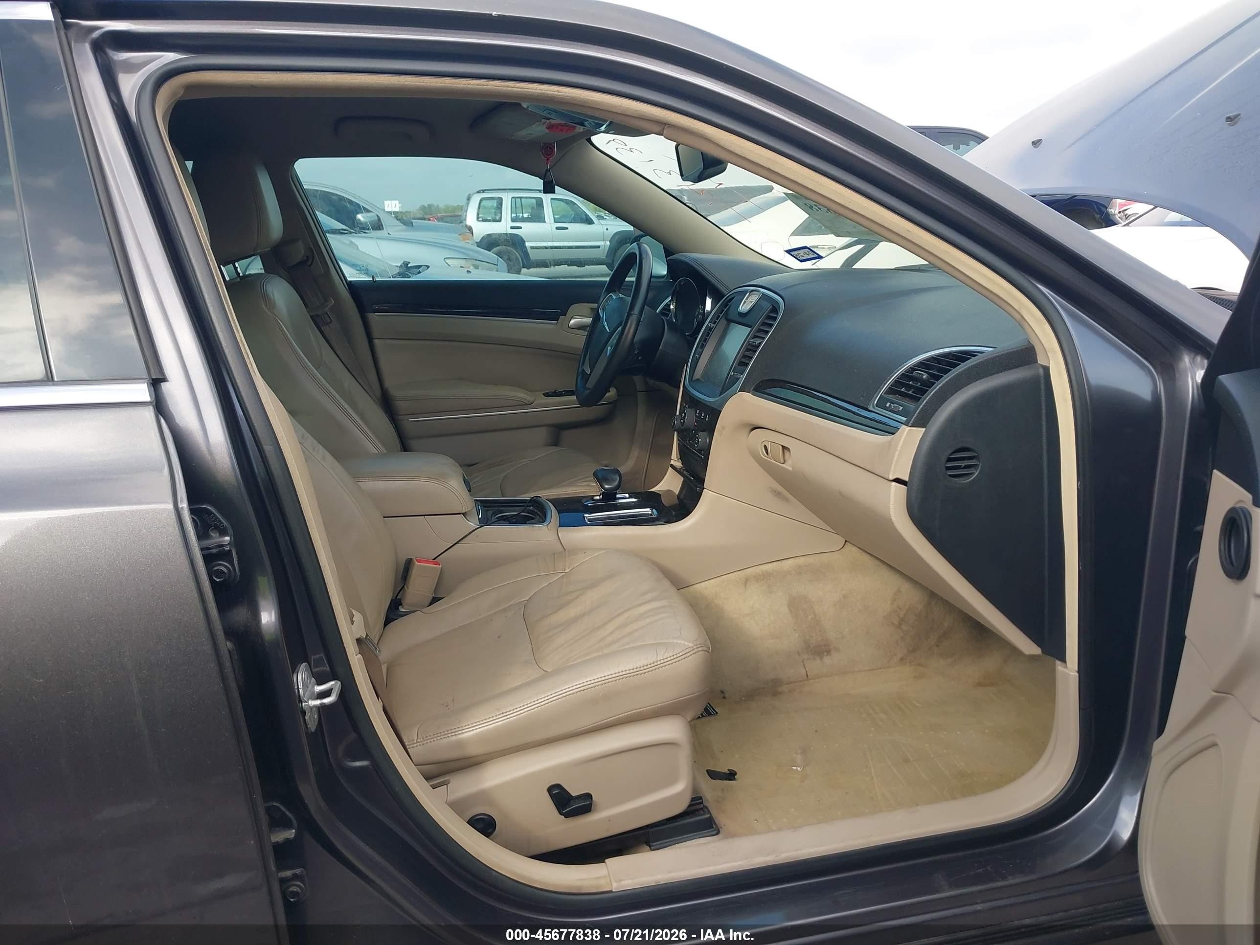 2013 Chrysler 300 Motown Gray vin: 2C3CCAAG2DH743139