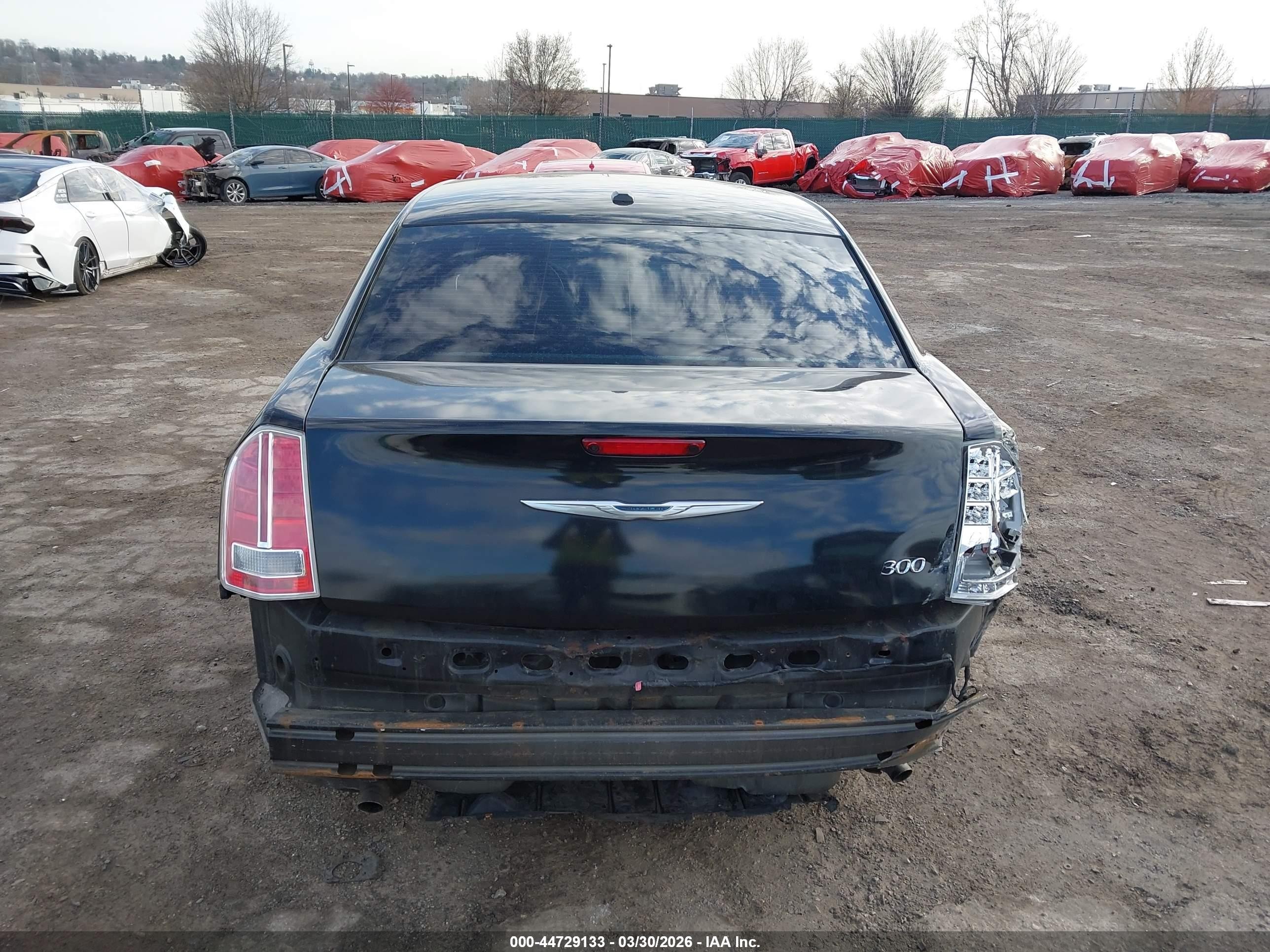 2014 Chrysler 300   Black vin: 2C3CCAAG2EH136093