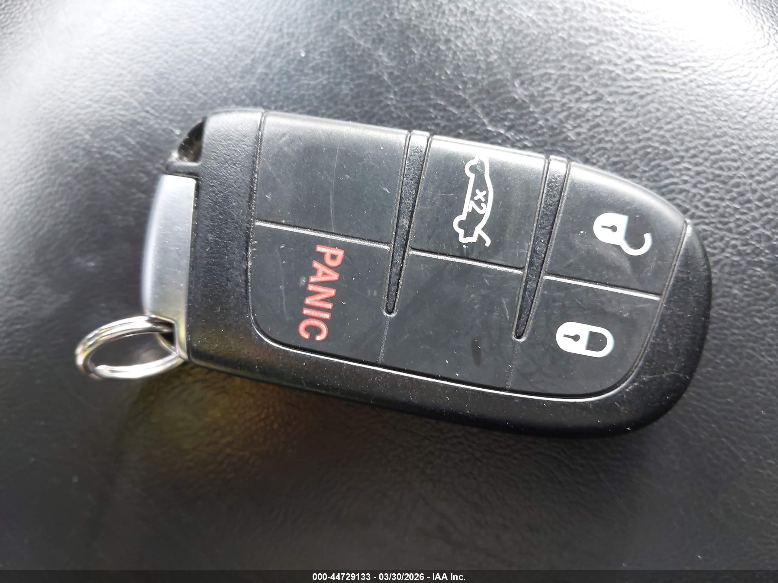 2014 Chrysler 300   Black vin: 2C3CCAAG2EH136093