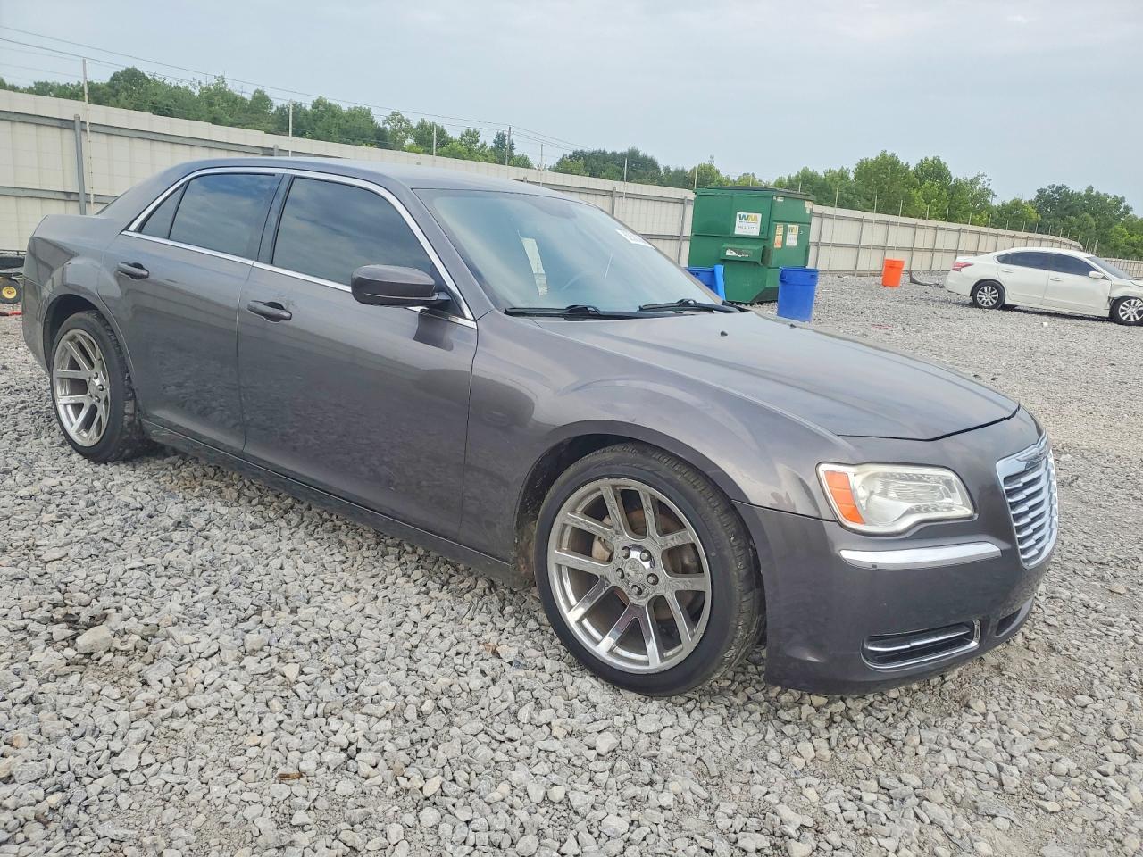 2014 Chrysler 300 Gray vin: 2C3CCAAG2EH138409