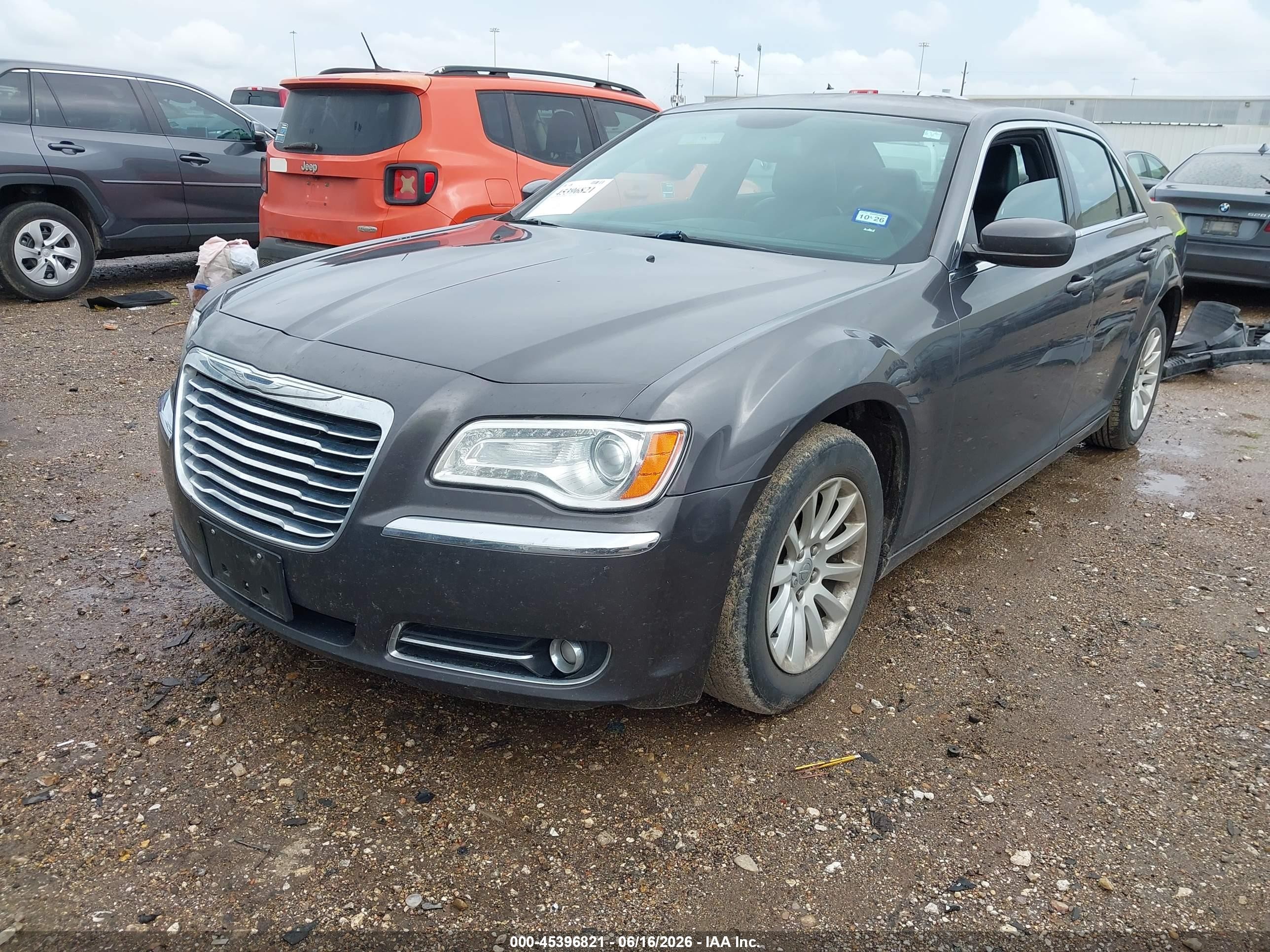 2014 Chrysler 300   Gray vin: 2C3CCAAG2EH214310
