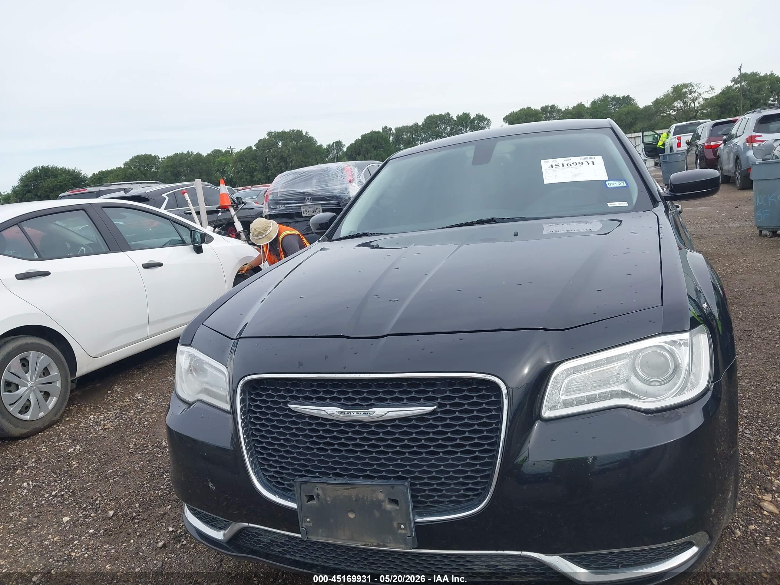 2015 Chrysler 300 Limited Black vin: 2C3CCAAG2FH830090