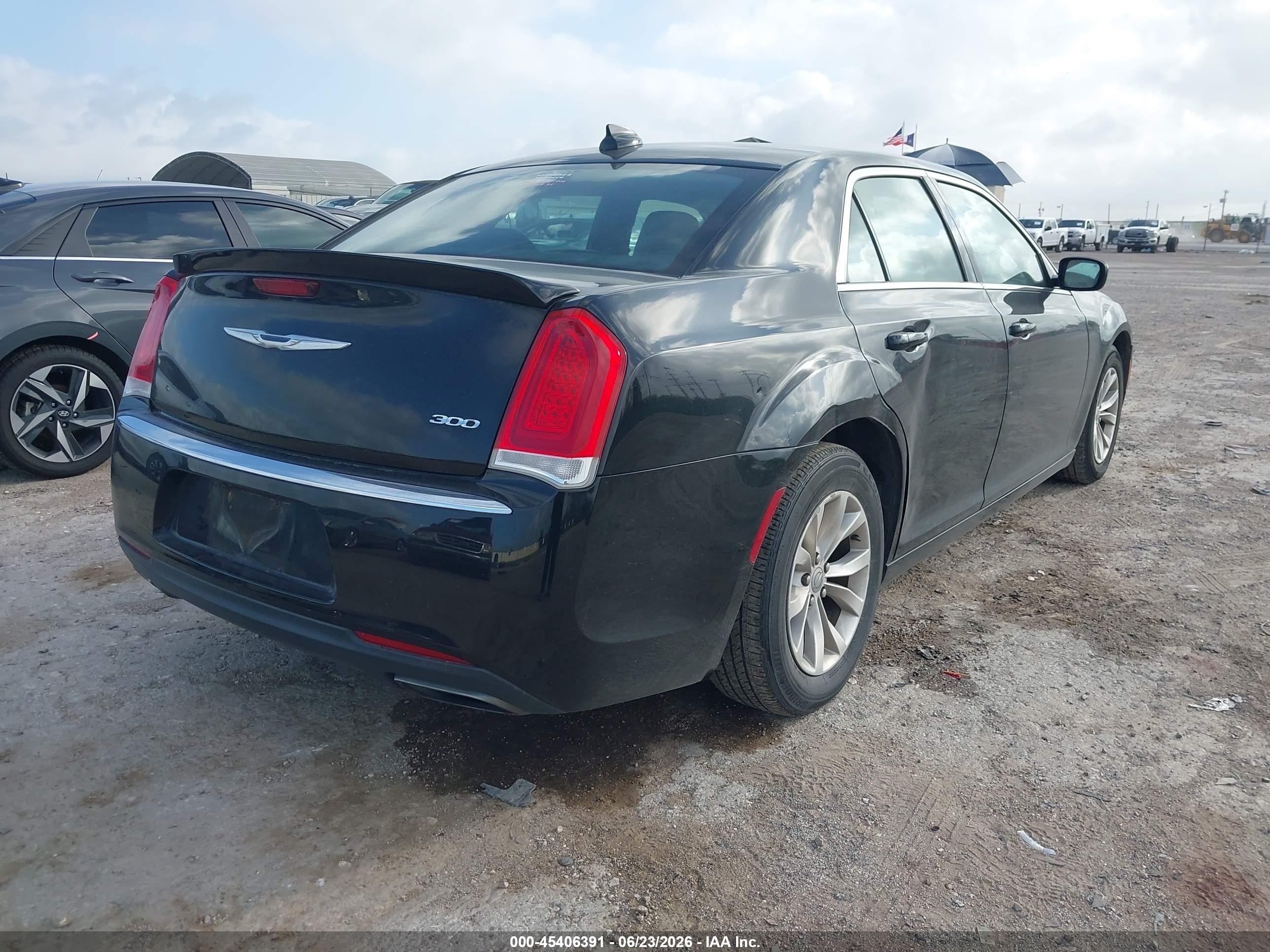 2015 Chrysler 300 Limited Black vin: 2C3CCAAG2FH849271