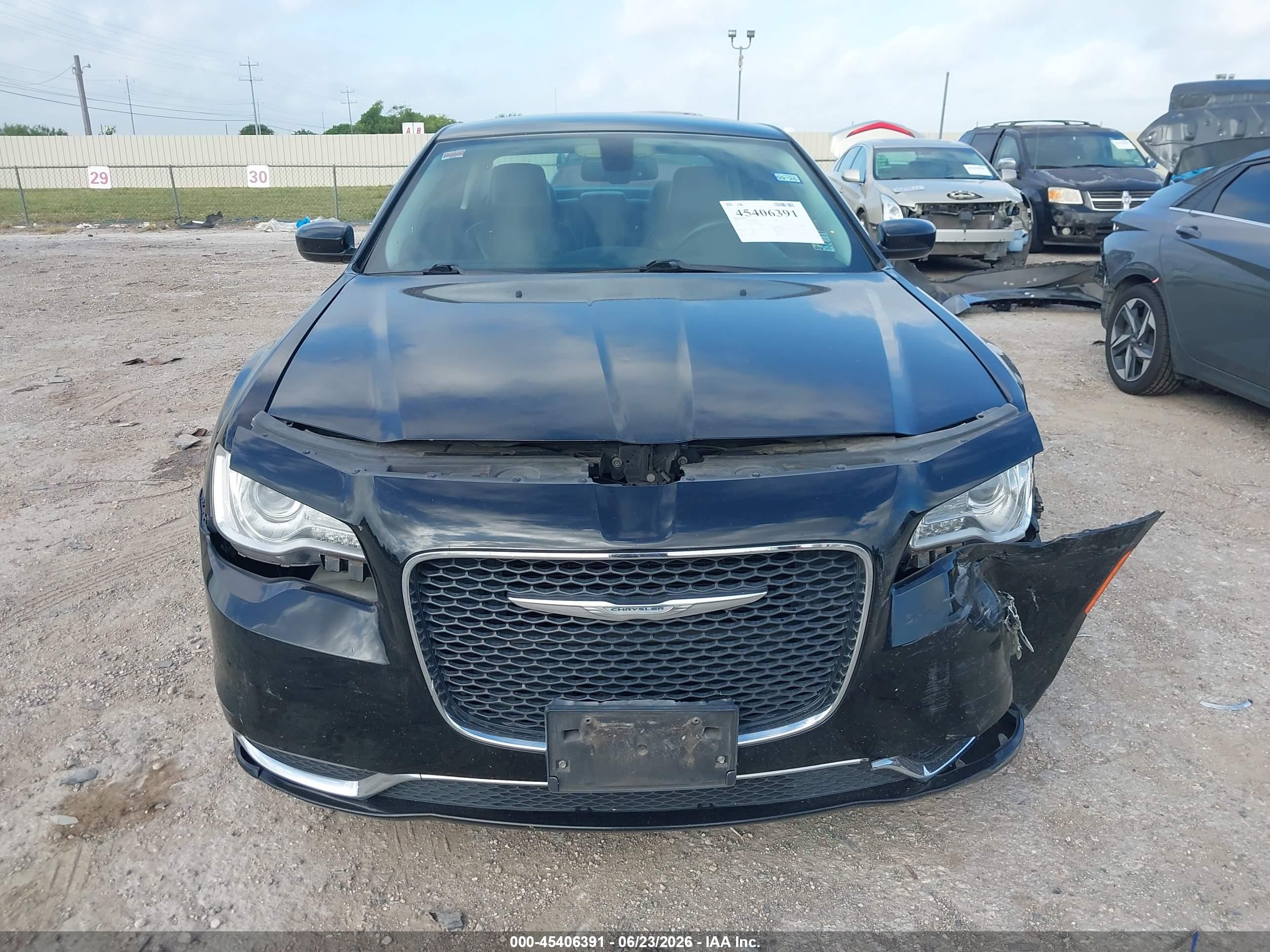2015 Chrysler 300 Limited Black vin: 2C3CCAAG2FH849271