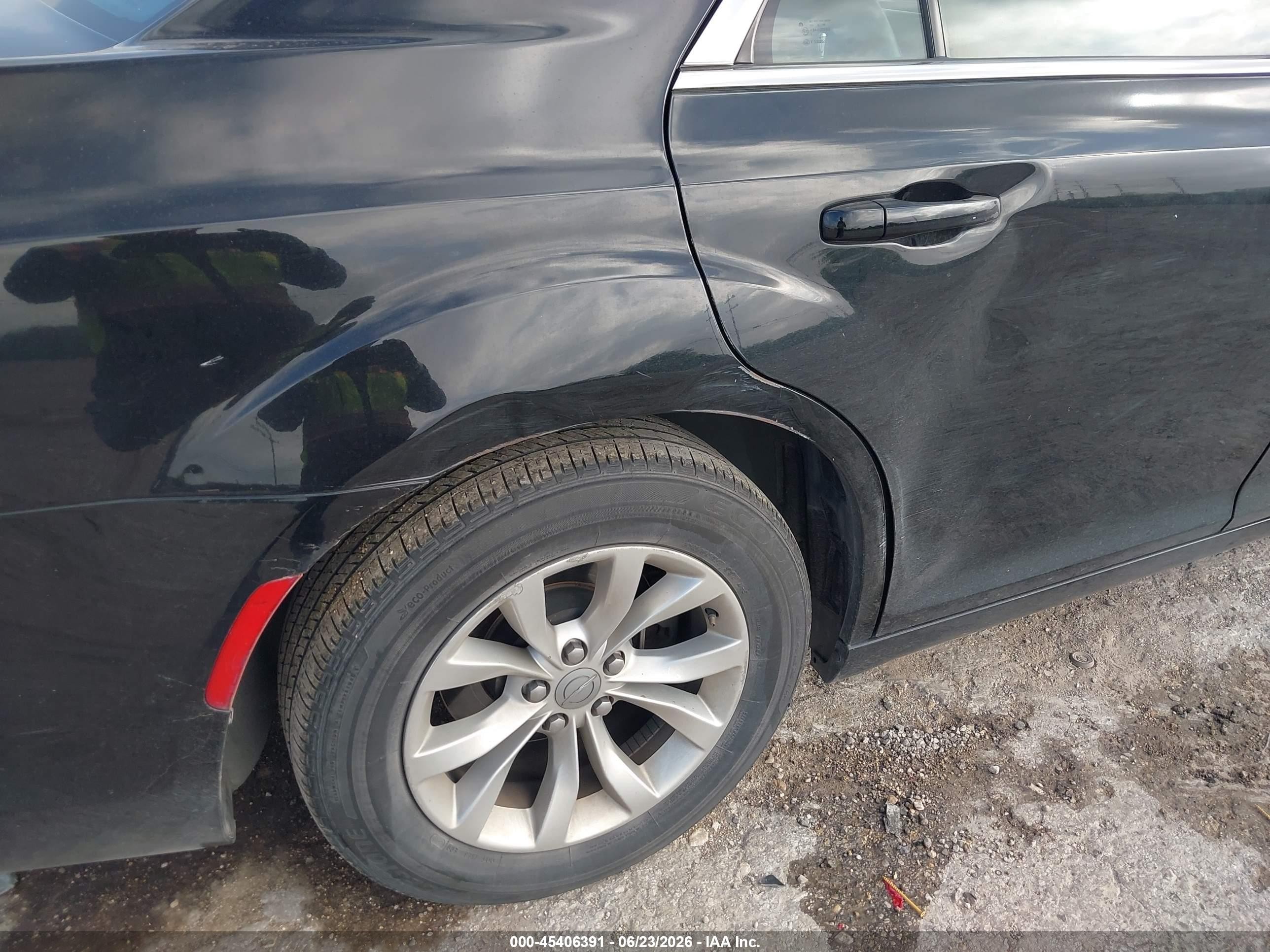 2015 Chrysler 300 Limited Black vin: 2C3CCAAG2FH849271