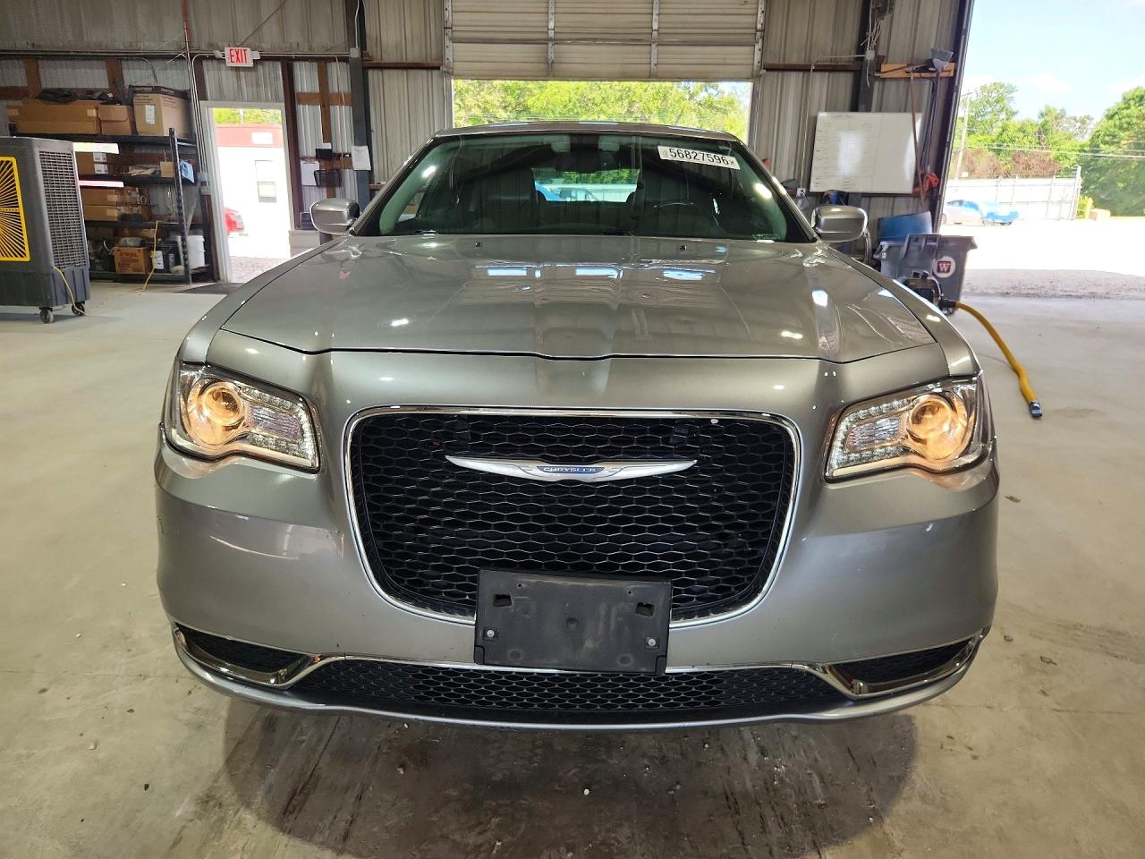 2016 Chrysler 300 Limited Gray vin: 2C3CCAAG2GH181263