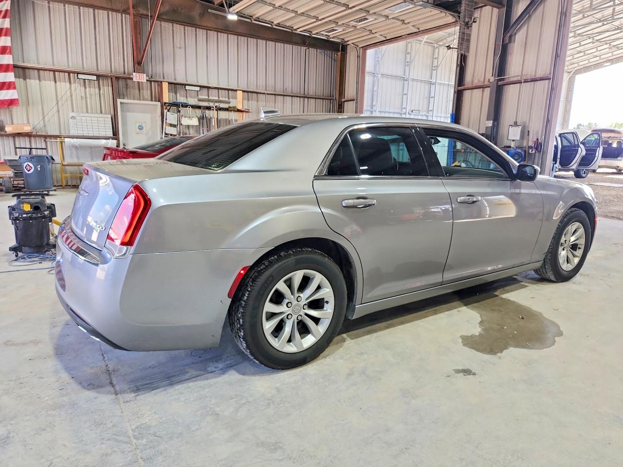 2016 Chrysler 300 Limited Gray vin: 2C3CCAAG2GH181263