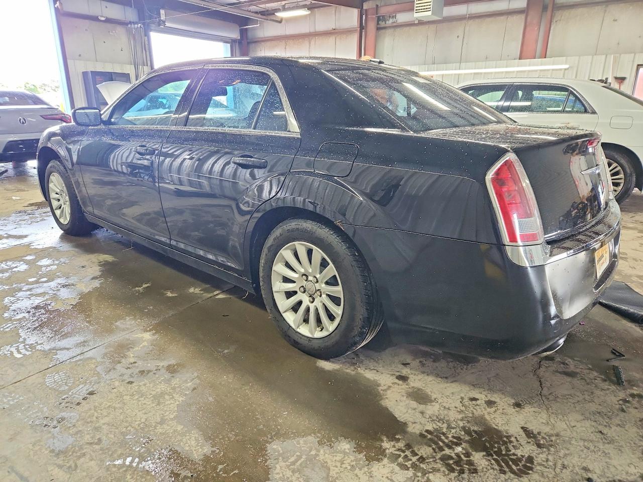 2012 Chrysler 300 Black vin: 2C3CCAAG3CH104783