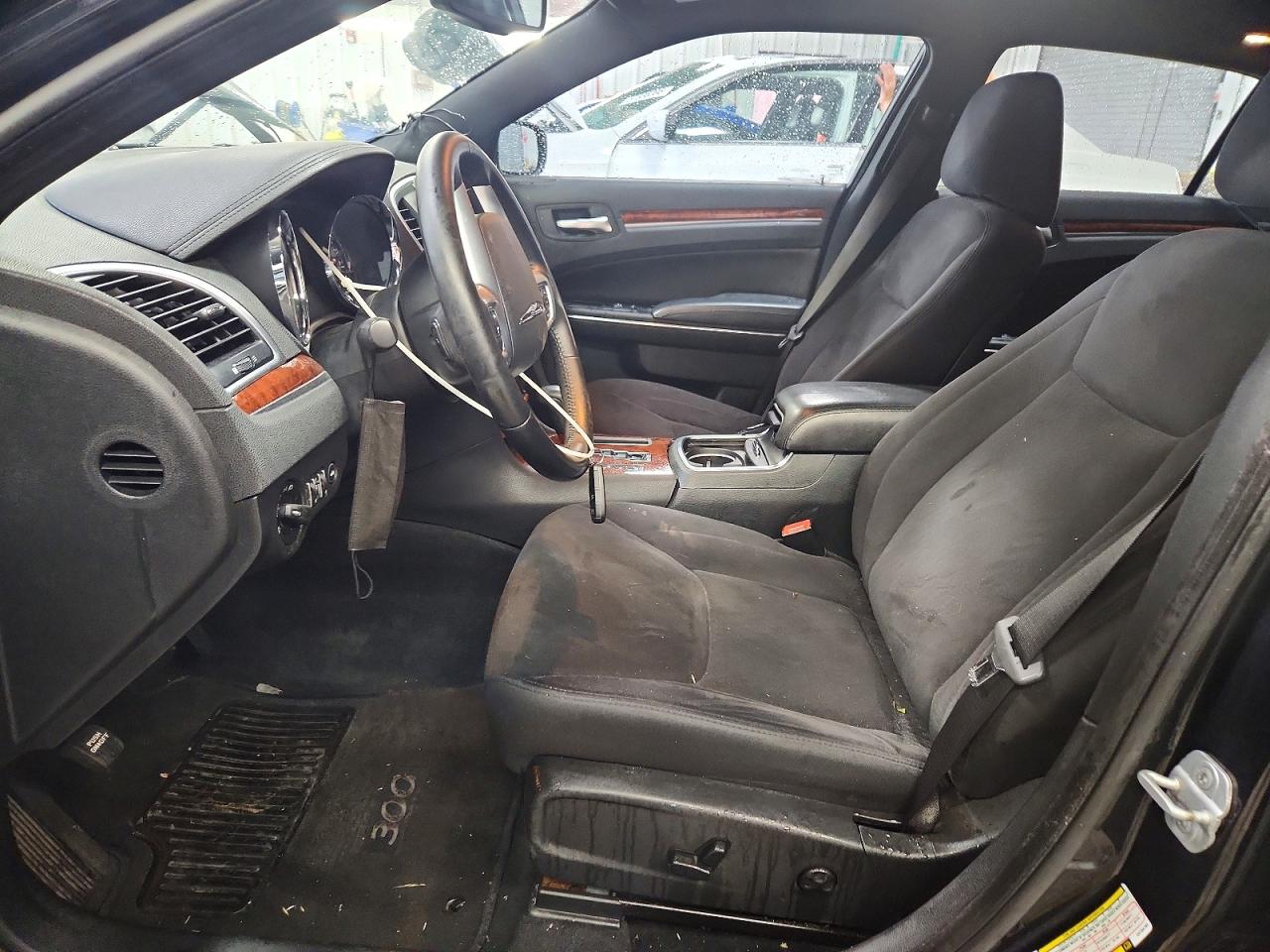 2012 Chrysler 300 Black vin: 2C3CCAAG3CH104783