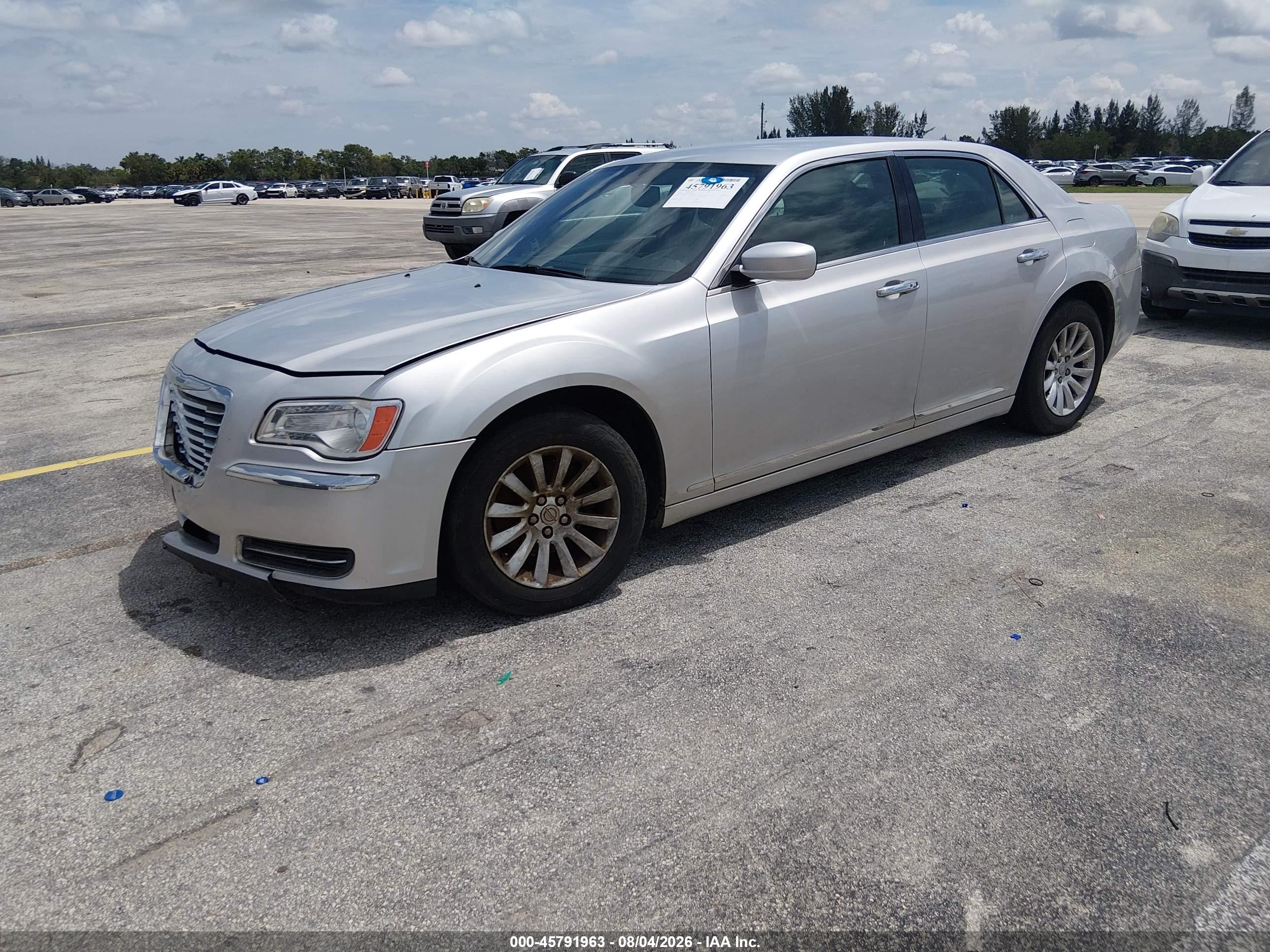 2012 Chrysler 300   Silver vin: 2C3CCAAG3CH114018