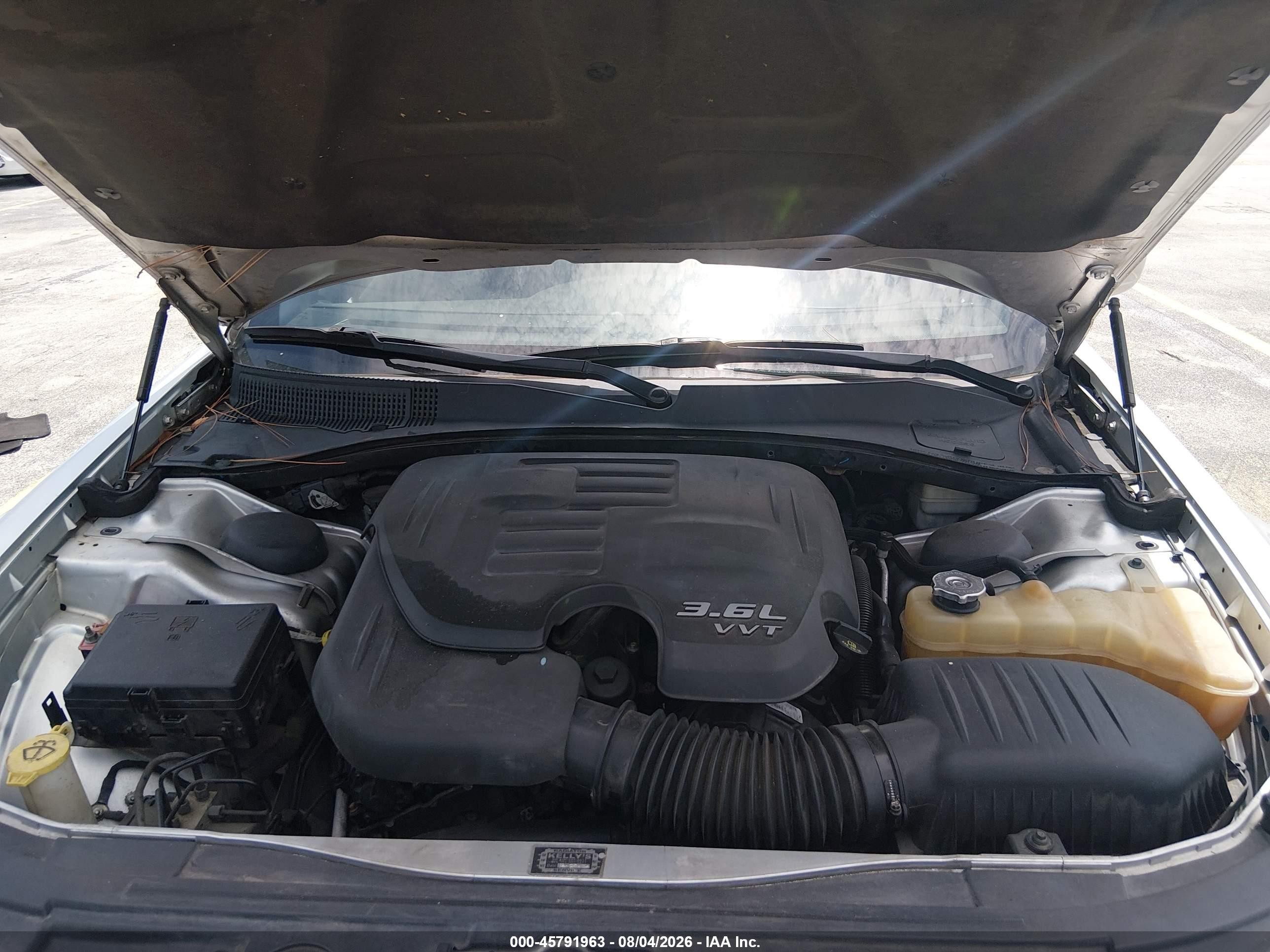 2012 Chrysler 300   Silver vin: 2C3CCAAG3CH114018