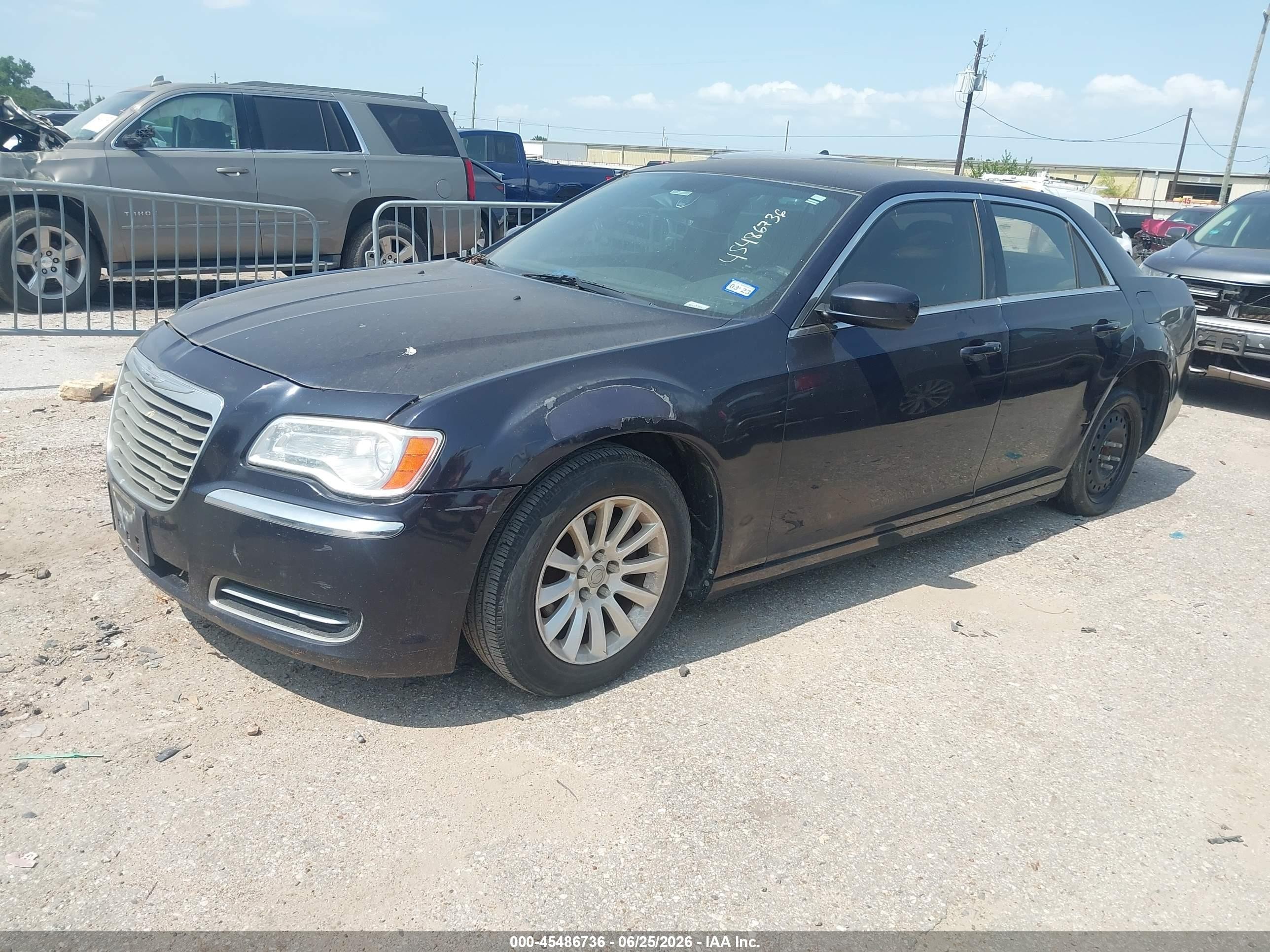 2012 Chrysler 300   Blue vin: 2C3CCAAG3CH193223