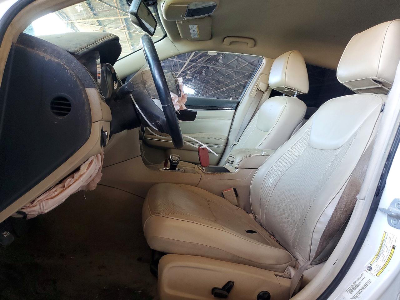 2012 Chrysler 300 White vin: 2C3CCAAG3CH277767