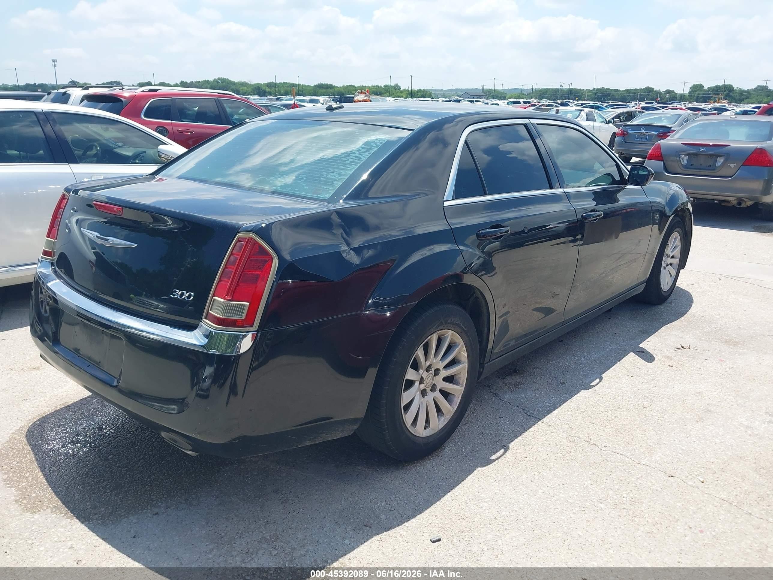 2012 Chrysler 300   Black vin: 2C3CCAAG3CH312095