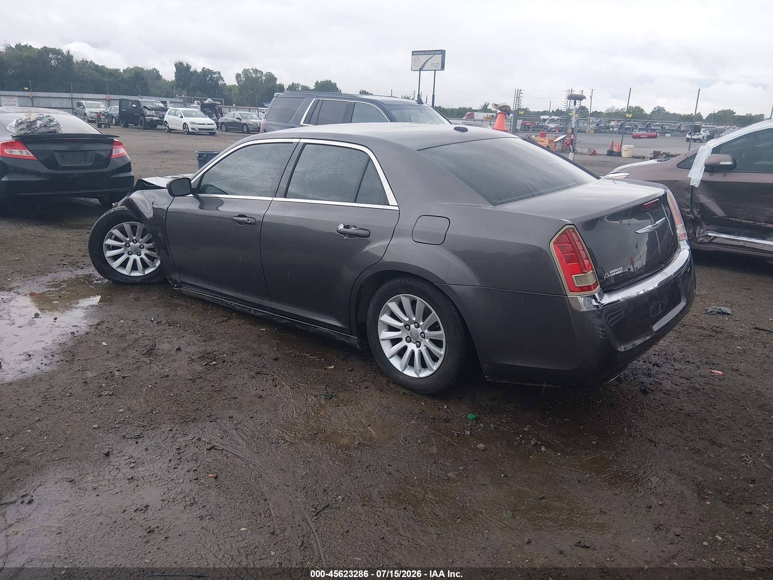 2013 Chrysler 300 Motown Gray vin: 2C3CCAAG3DH559960