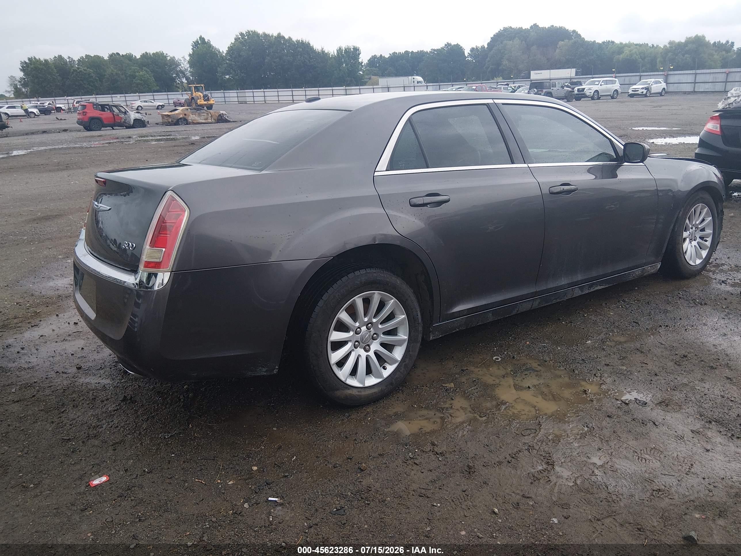 2013 Chrysler 300 Motown Gray vin: 2C3CCAAG3DH559960