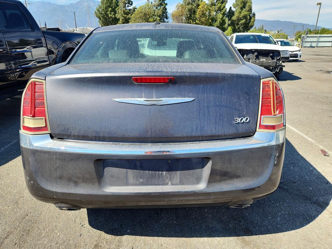 2013 Chrysler 300 Charcoal vin: 2C3CCAAG3DH561241