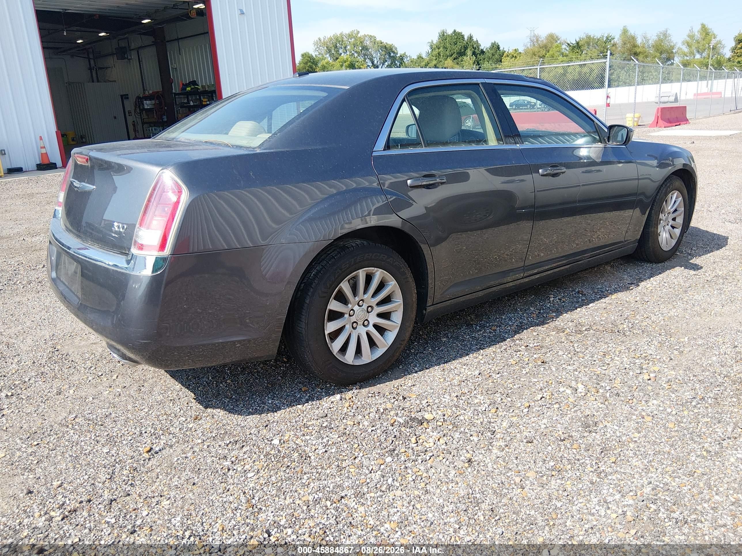 2013 Chrysler 300 Motown Gray vin: 2C3CCAAG3DH589296