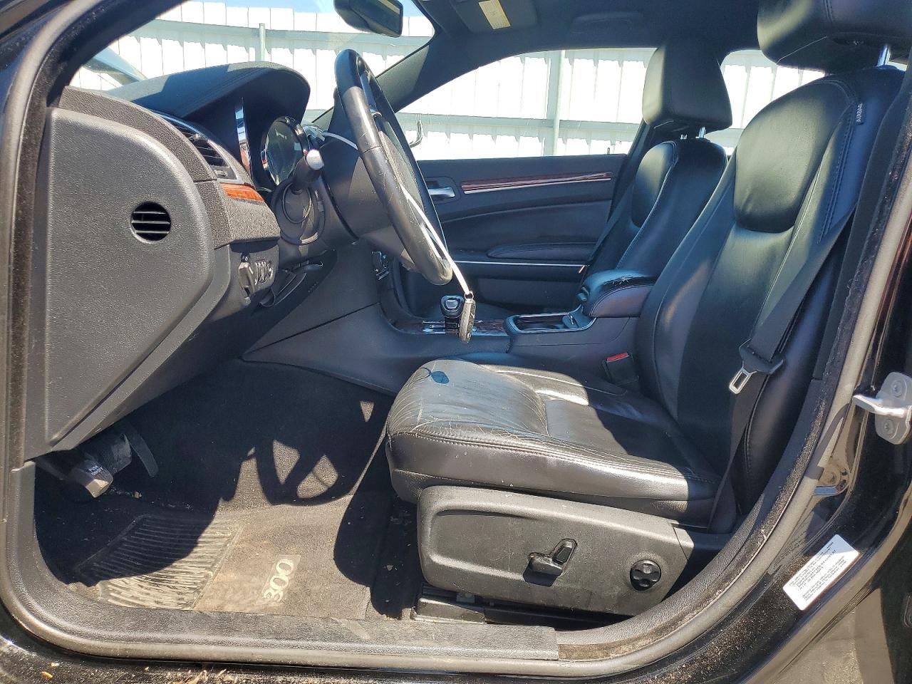 2014 Chrysler 300 Black vin: 2C3CCAAG3EH138709