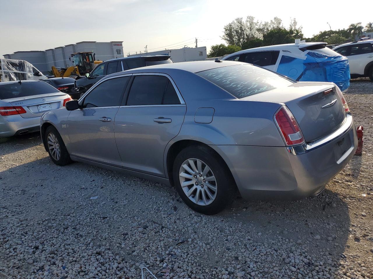 2014 Chrysler 300 Silver vin: 2C3CCAAG3EH141609