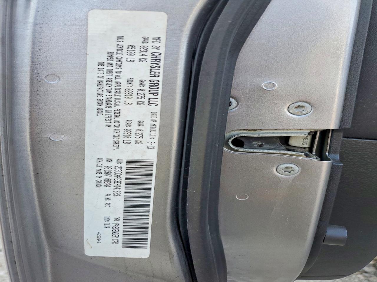 2014 Chrysler 300 Silver vin: 2C3CCAAG3EH141609