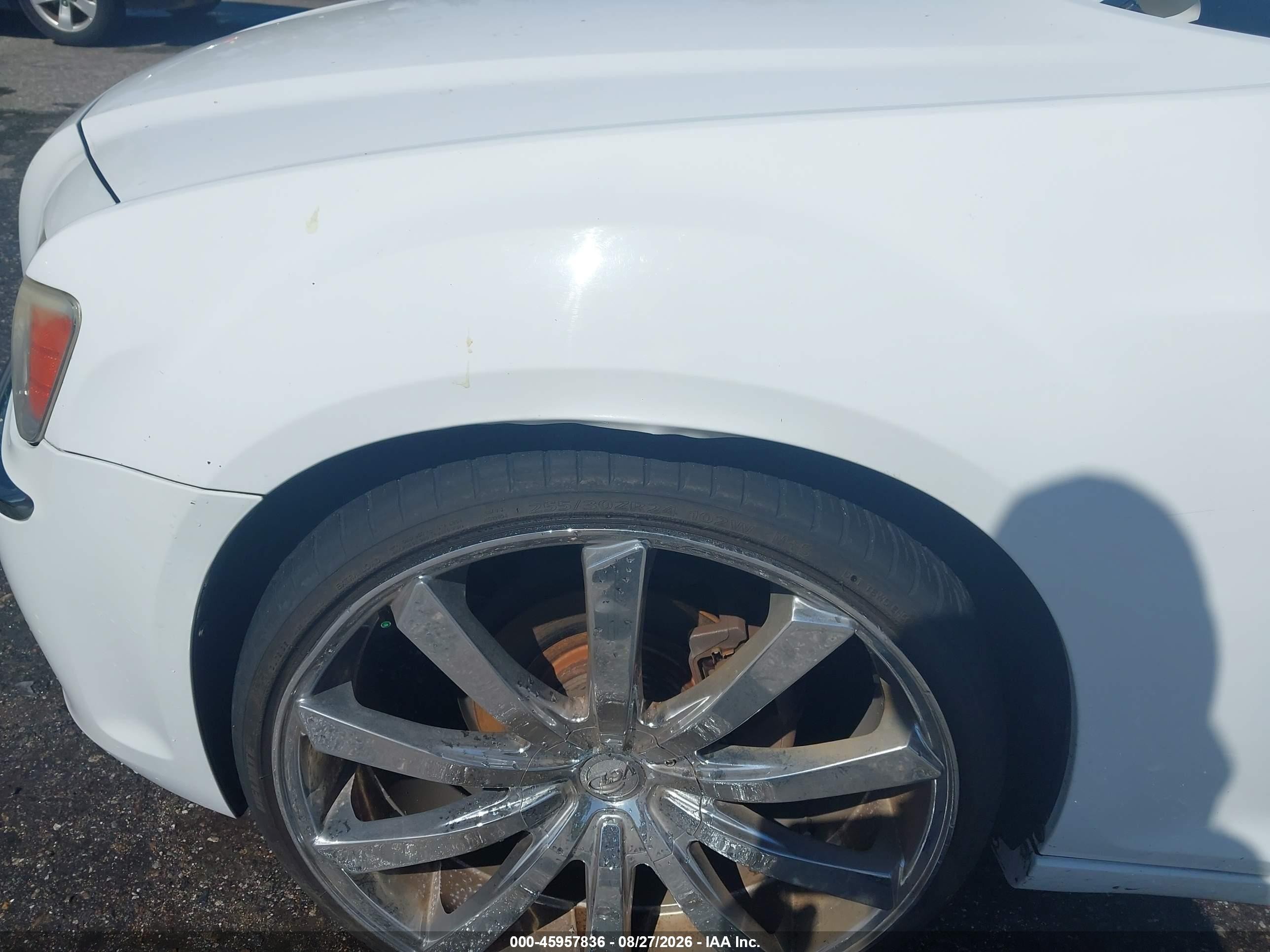 2014 Chrysler 300 White vin: 2C3CCAAG3EH175758