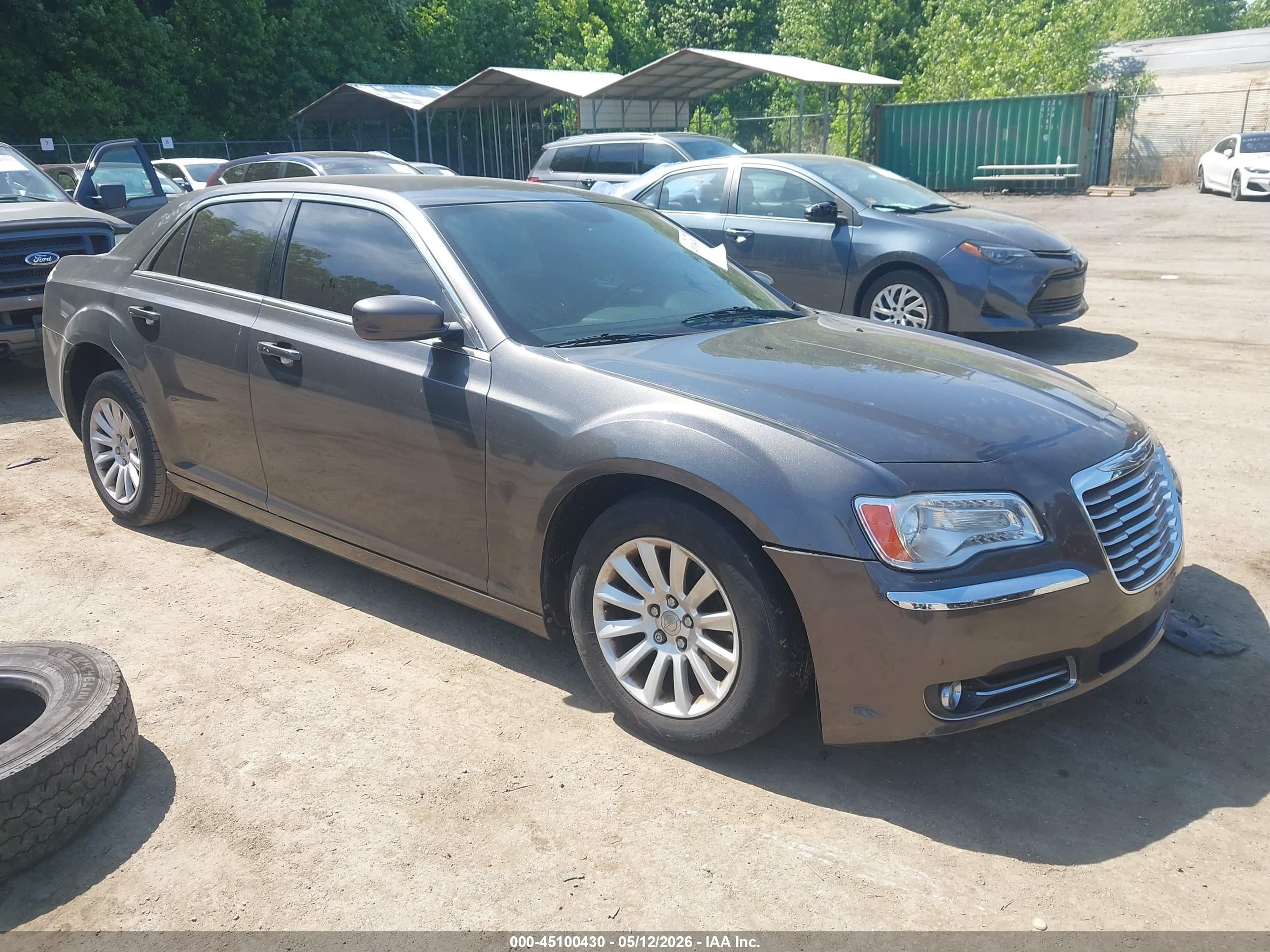 2014 Chrysler 300   Gray vin: 2C3CCAAG3EH179227