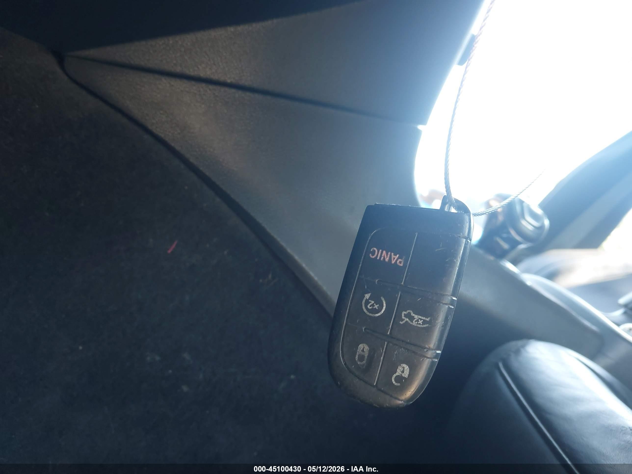 2014 Chrysler 300   Gray vin: 2C3CCAAG3EH179227