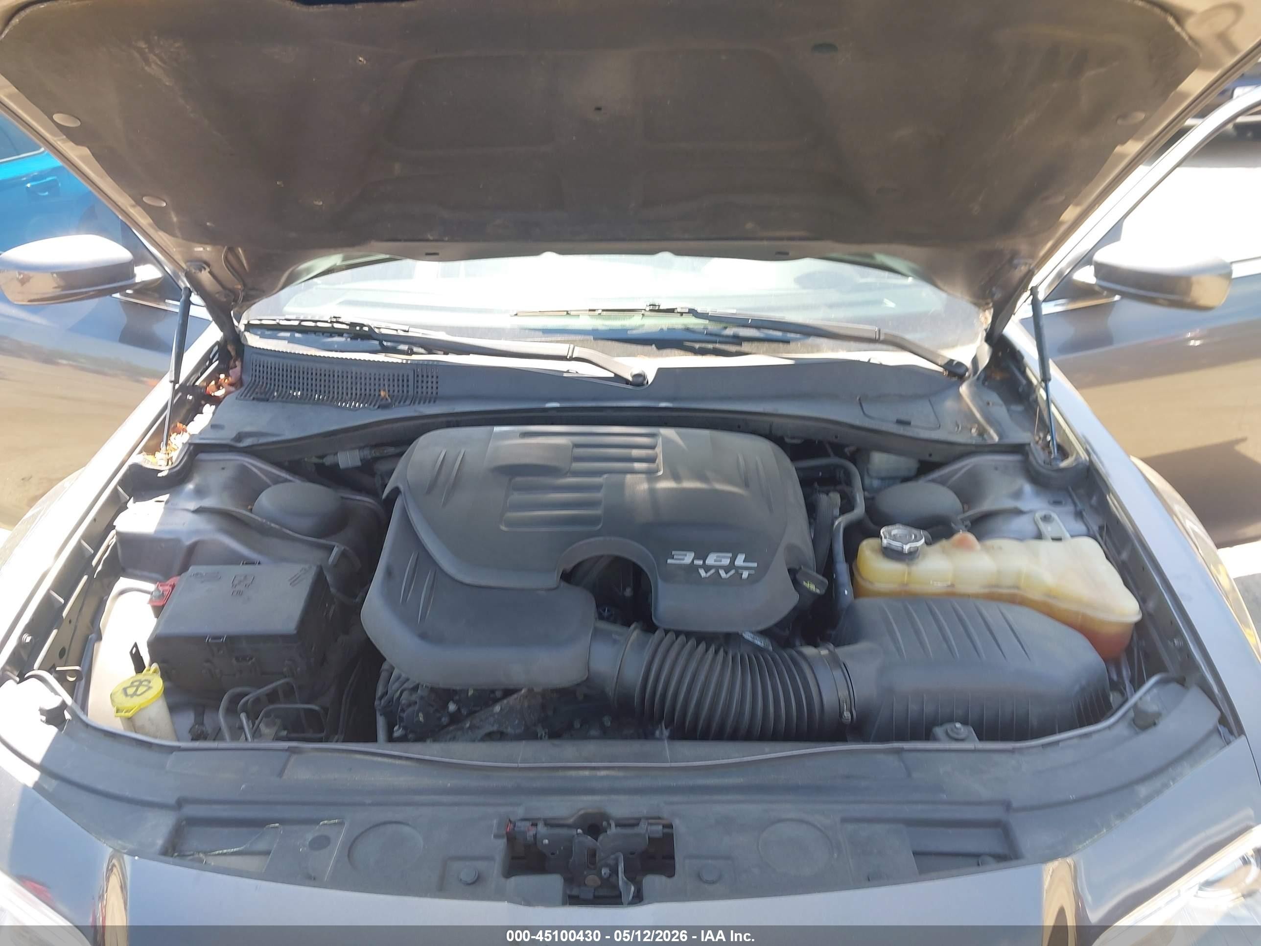 2014 Chrysler 300   Gray vin: 2C3CCAAG3EH179227