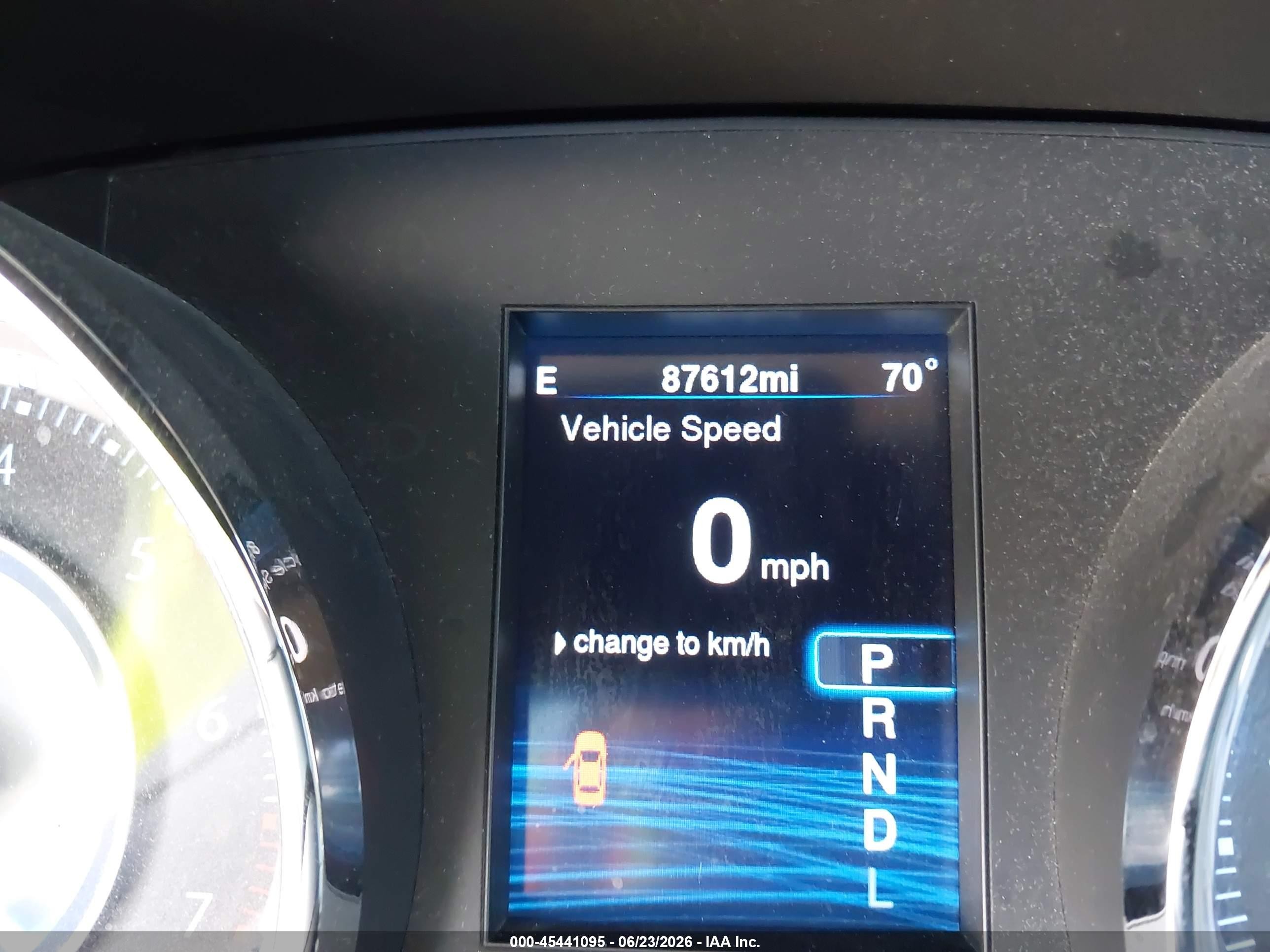2014 Chrysler 300 Red vin: 2C3CCAAG3EH220147