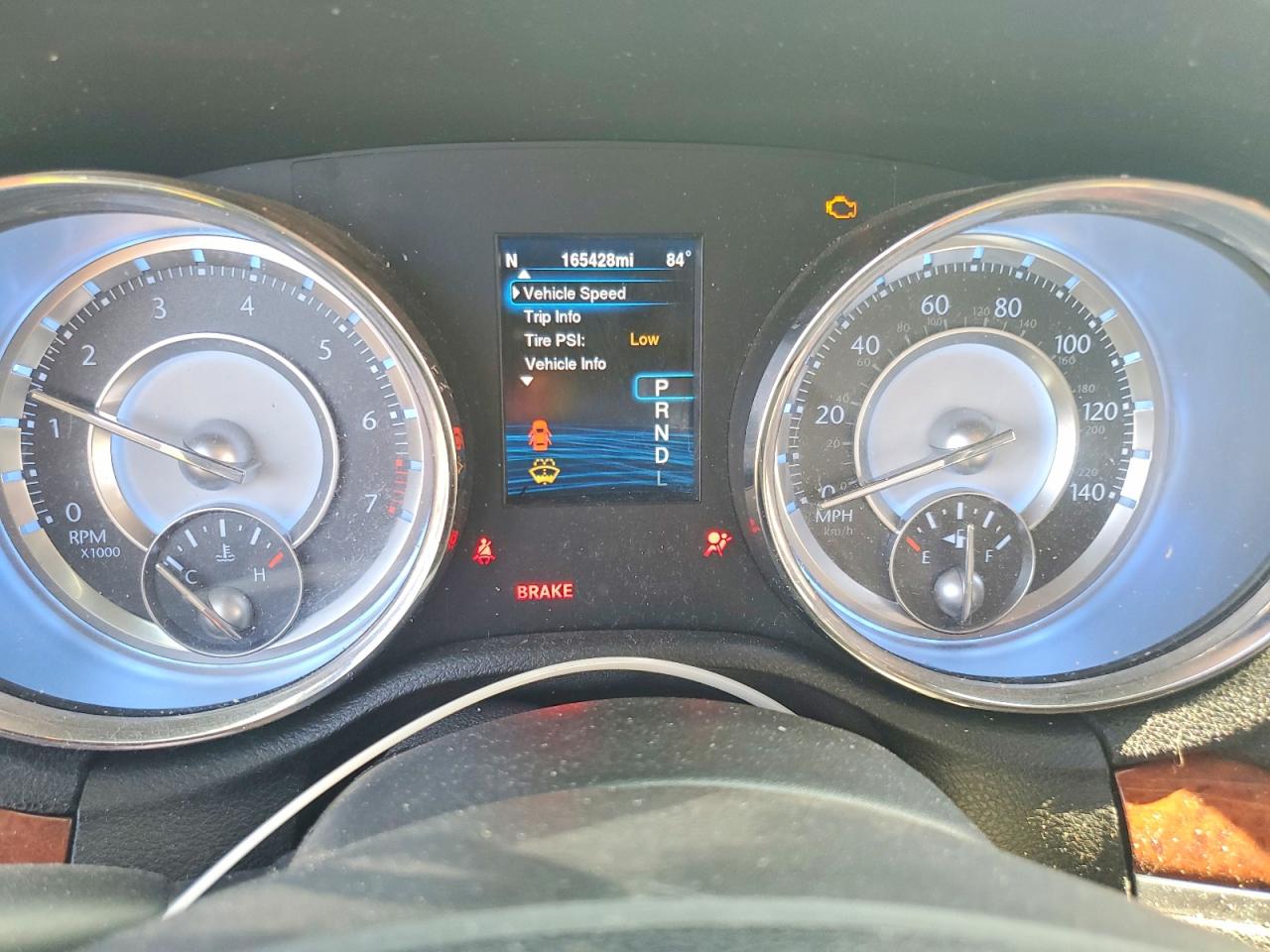 2014 Chrysler 300 White vin: 2C3CCAAG3EH243721