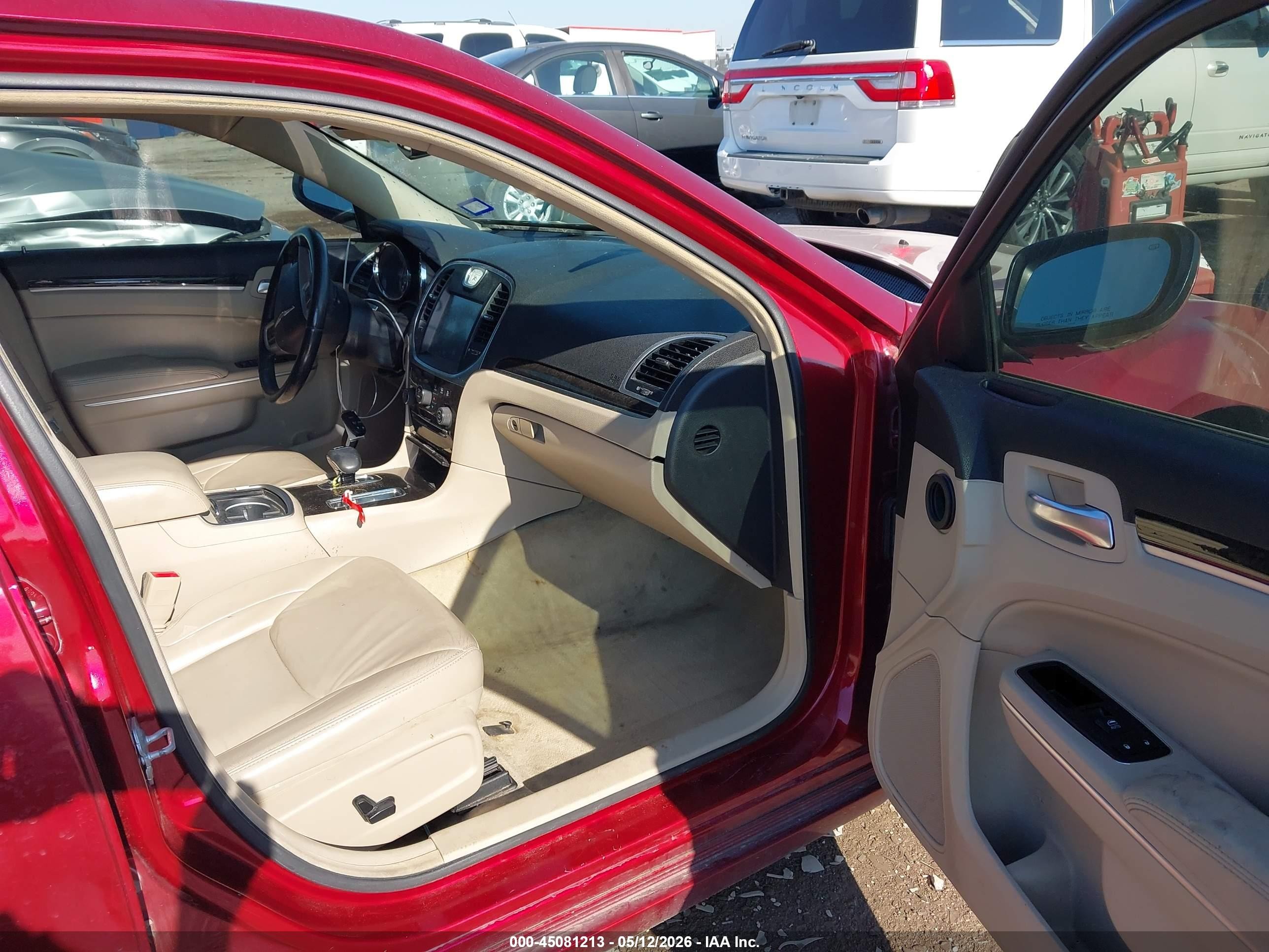 2014 Chrysler 300   Burgundy vin: 2C3CCAAG3EH272829