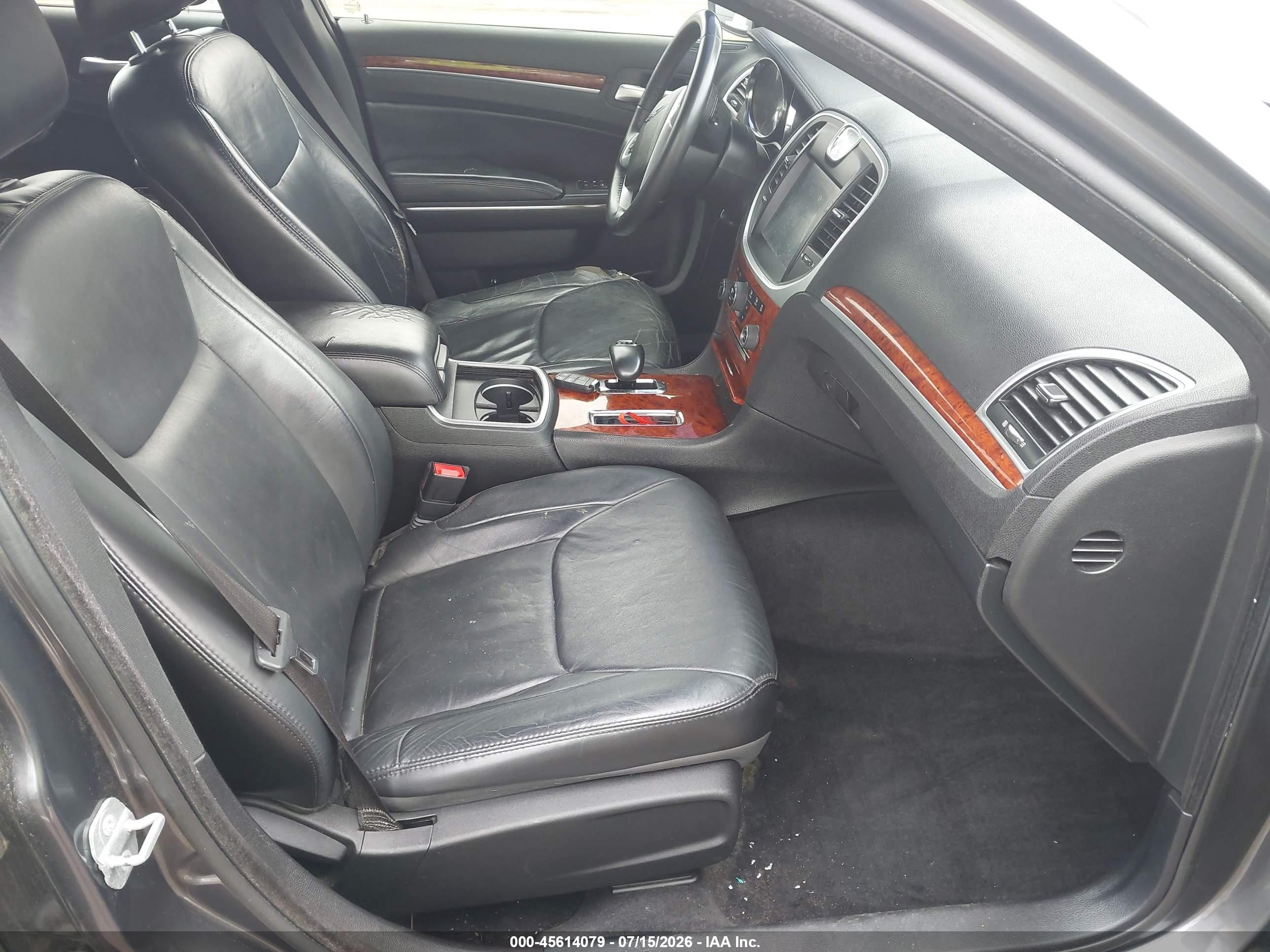 2014 Chrysler 300   Gray vin: 2C3CCAAG3EH289078