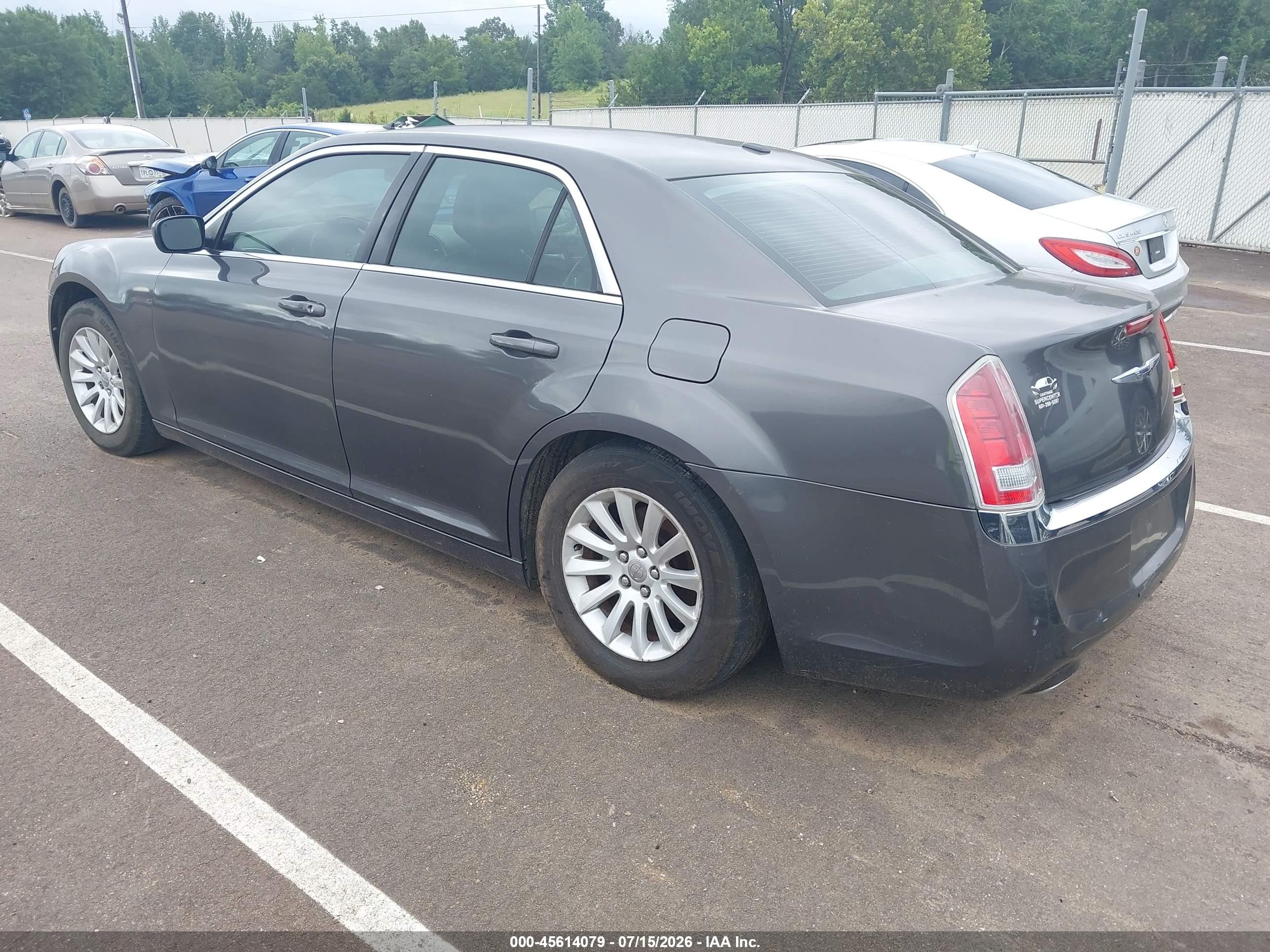 2014 Chrysler 300   Gray vin: 2C3CCAAG3EH289078
