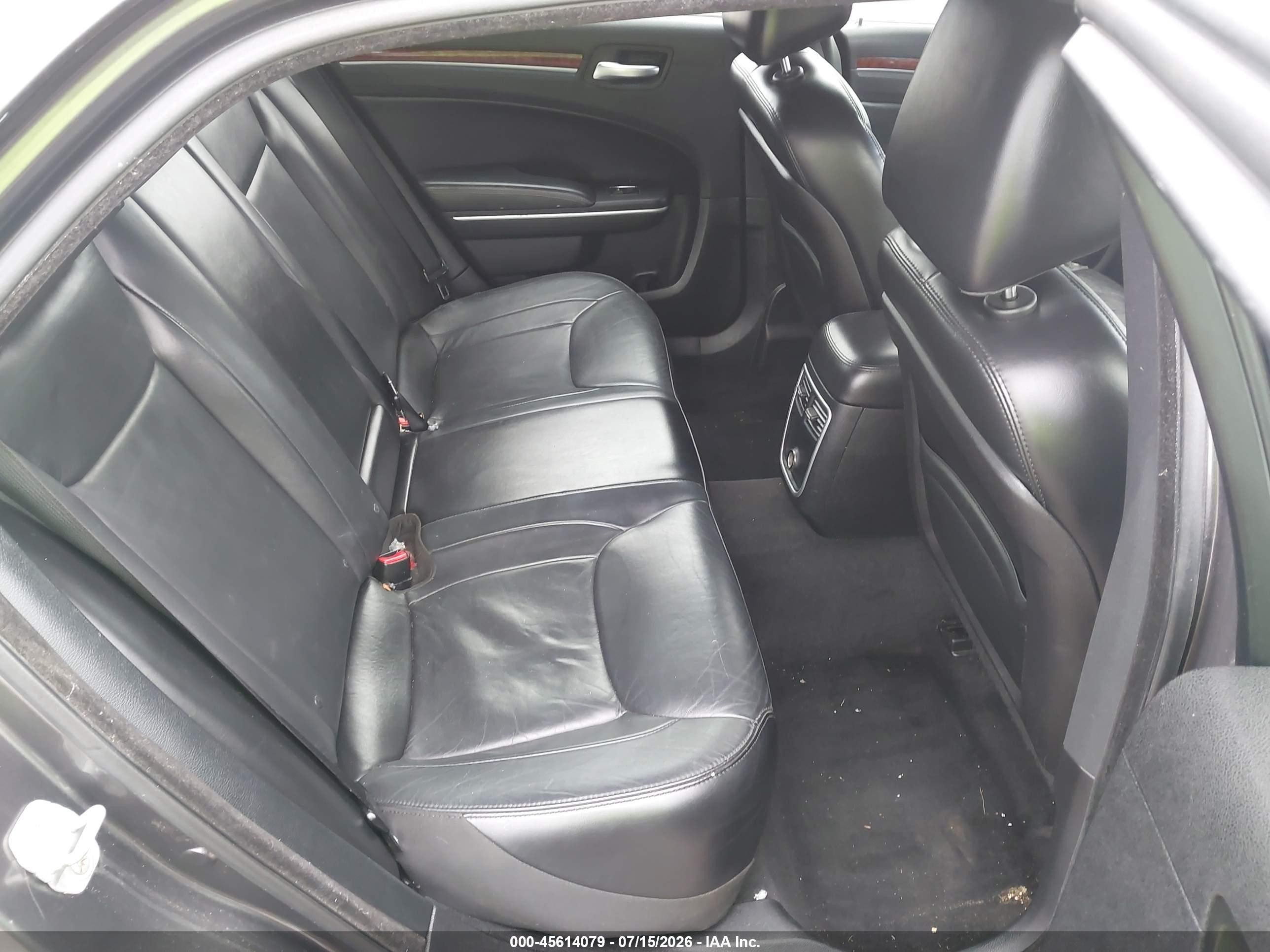 2014 Chrysler 300   Gray vin: 2C3CCAAG3EH289078