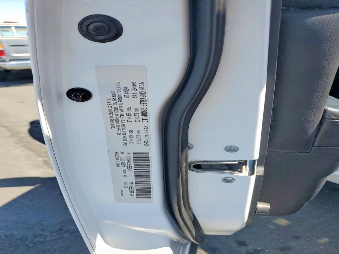 2014 Chrysler 300 White vin: 2C3CCAAG3EH382618