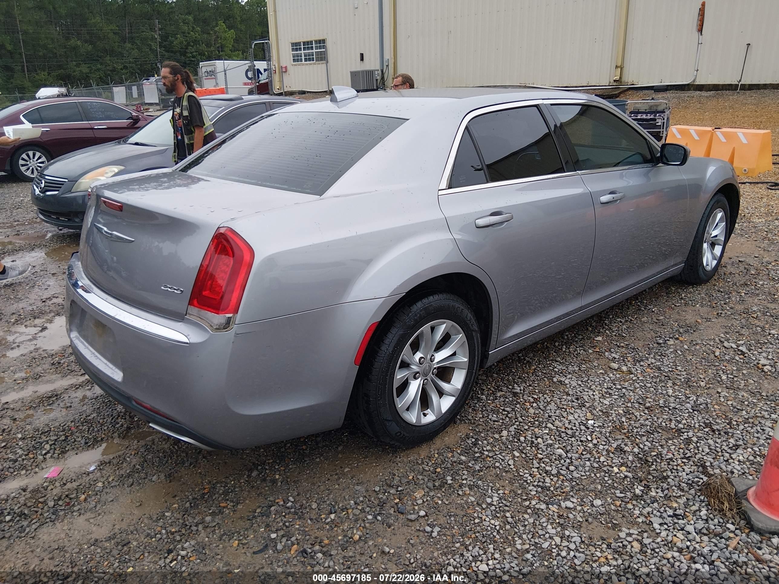 2015 Chrysler 300 Limited Gray vin: 2C3CCAAG3FH755223