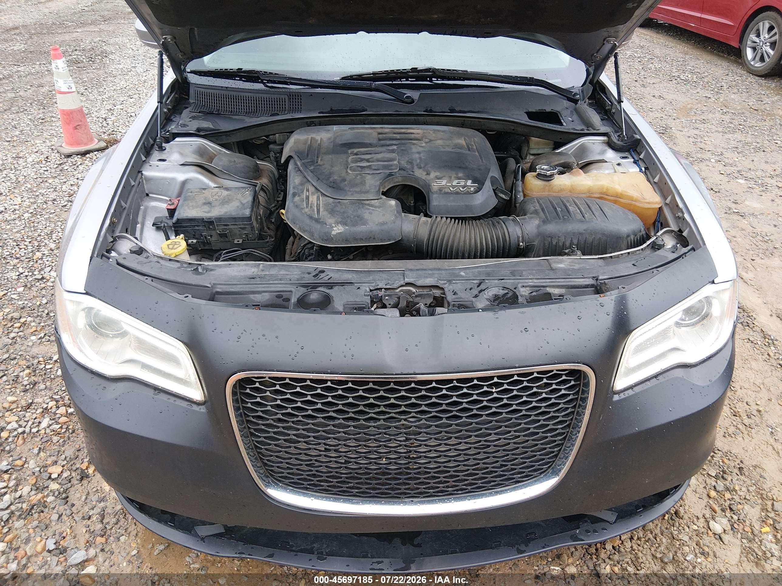 2015 Chrysler 300 Limited Gray vin: 2C3CCAAG3FH755223