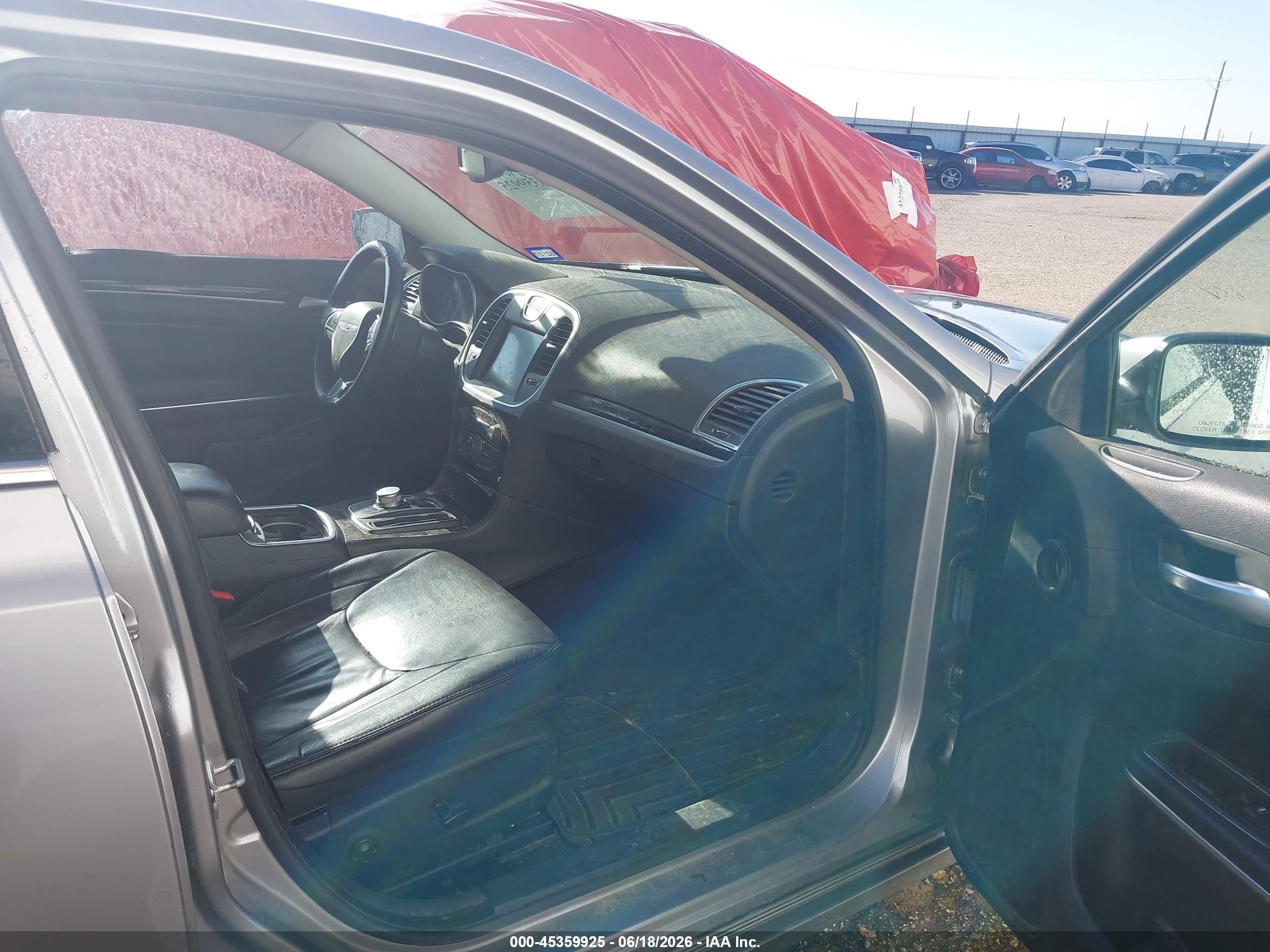 2015 Chrysler 300 Limited Silver vin: 2C3CCAAG3FH807482