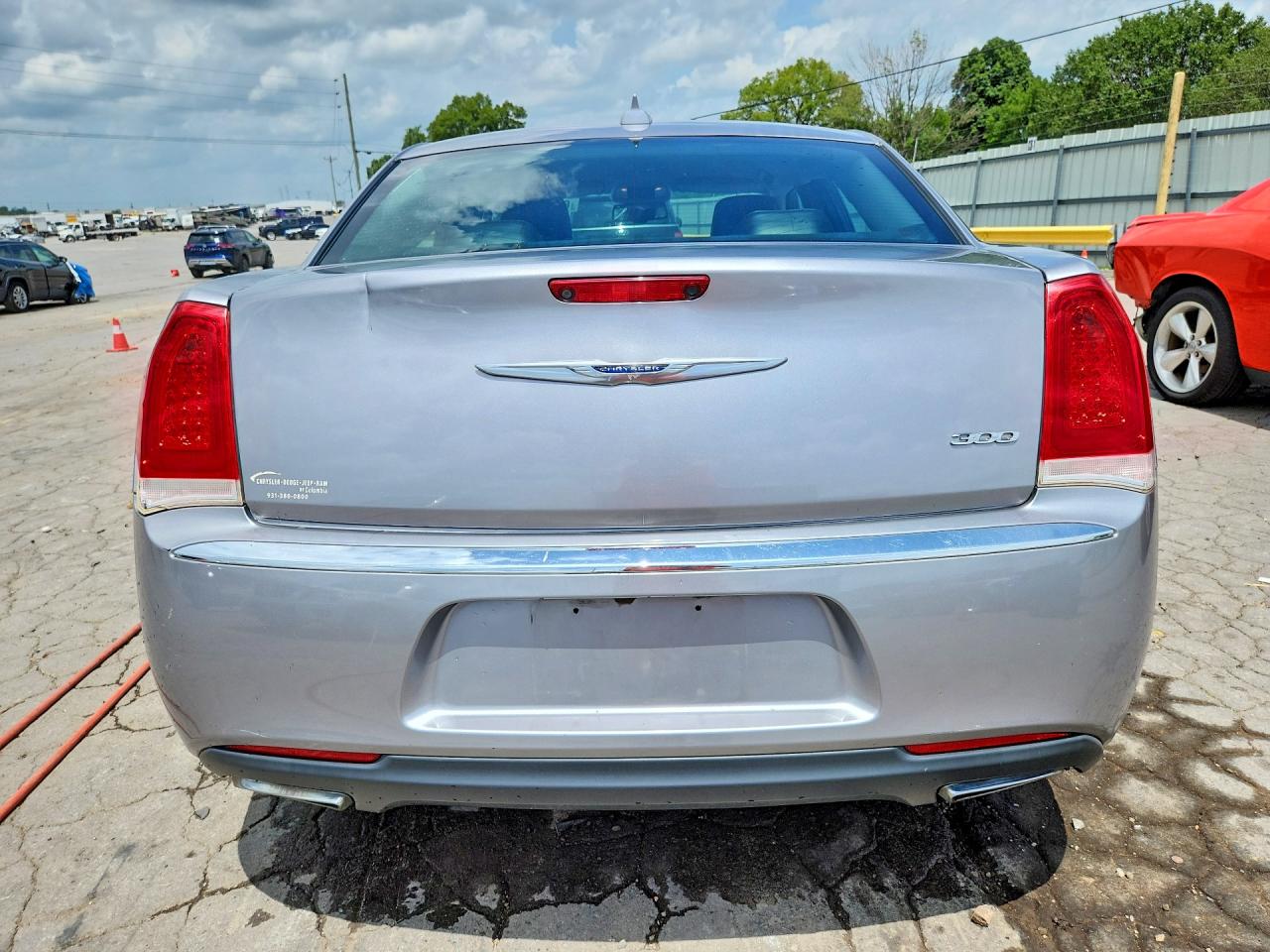 2015 Chrysler 300 Limited Silver vin: 2C3CCAAG3FH837906